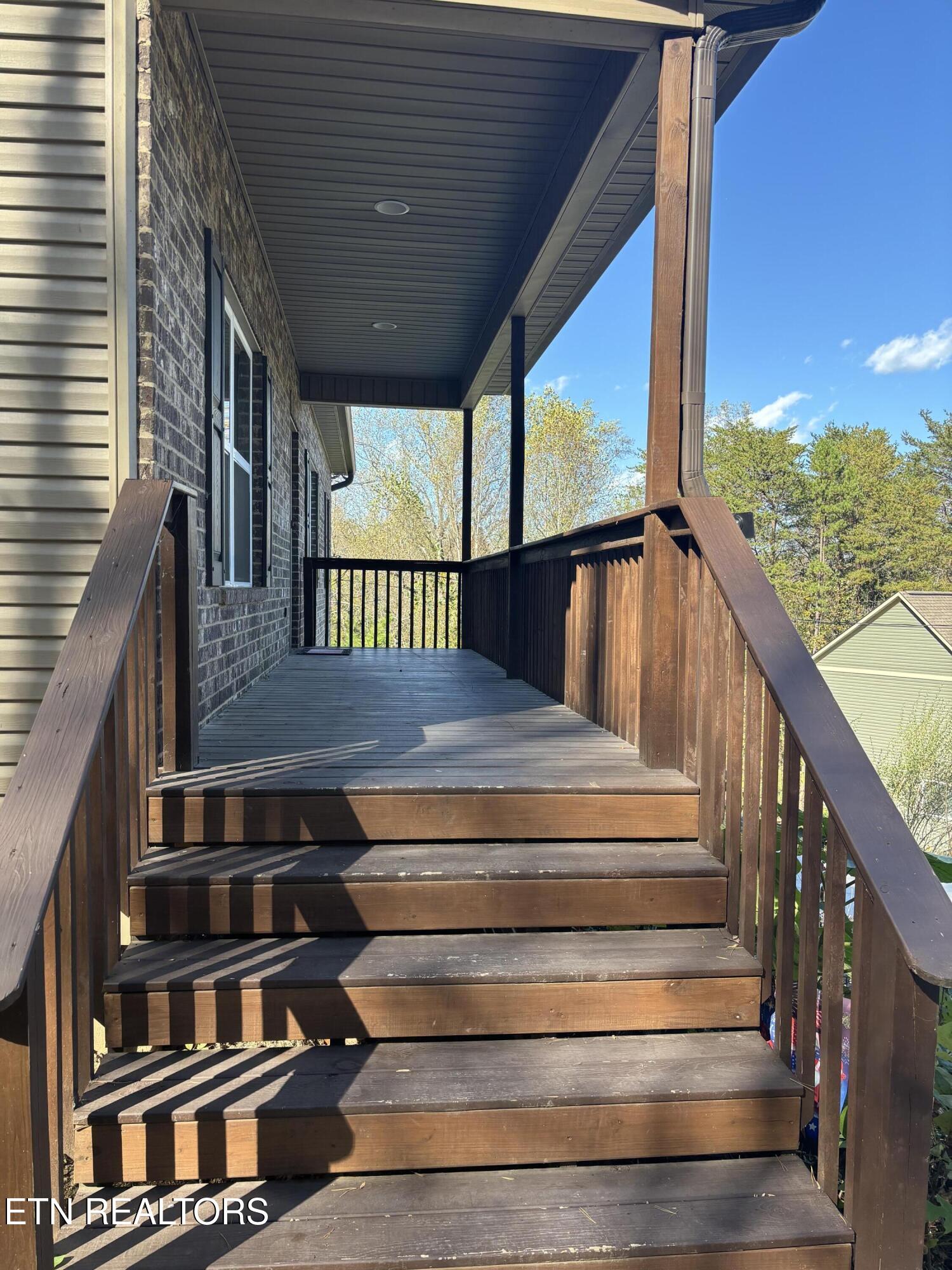 329 Branch Lane Clinton TN 37716