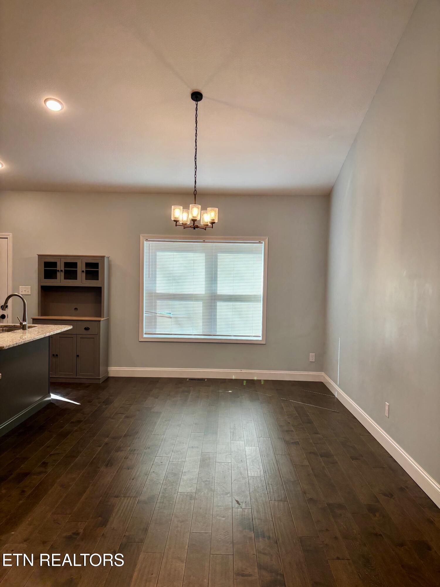 329 Branch Lane Clinton TN 37716