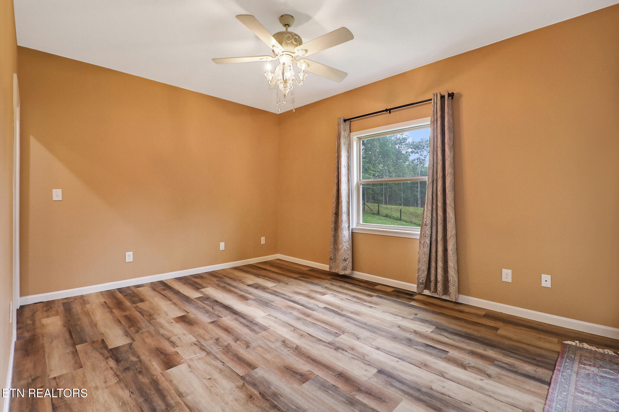 1060 Spruce Creek Drive Jamestown TN 38556