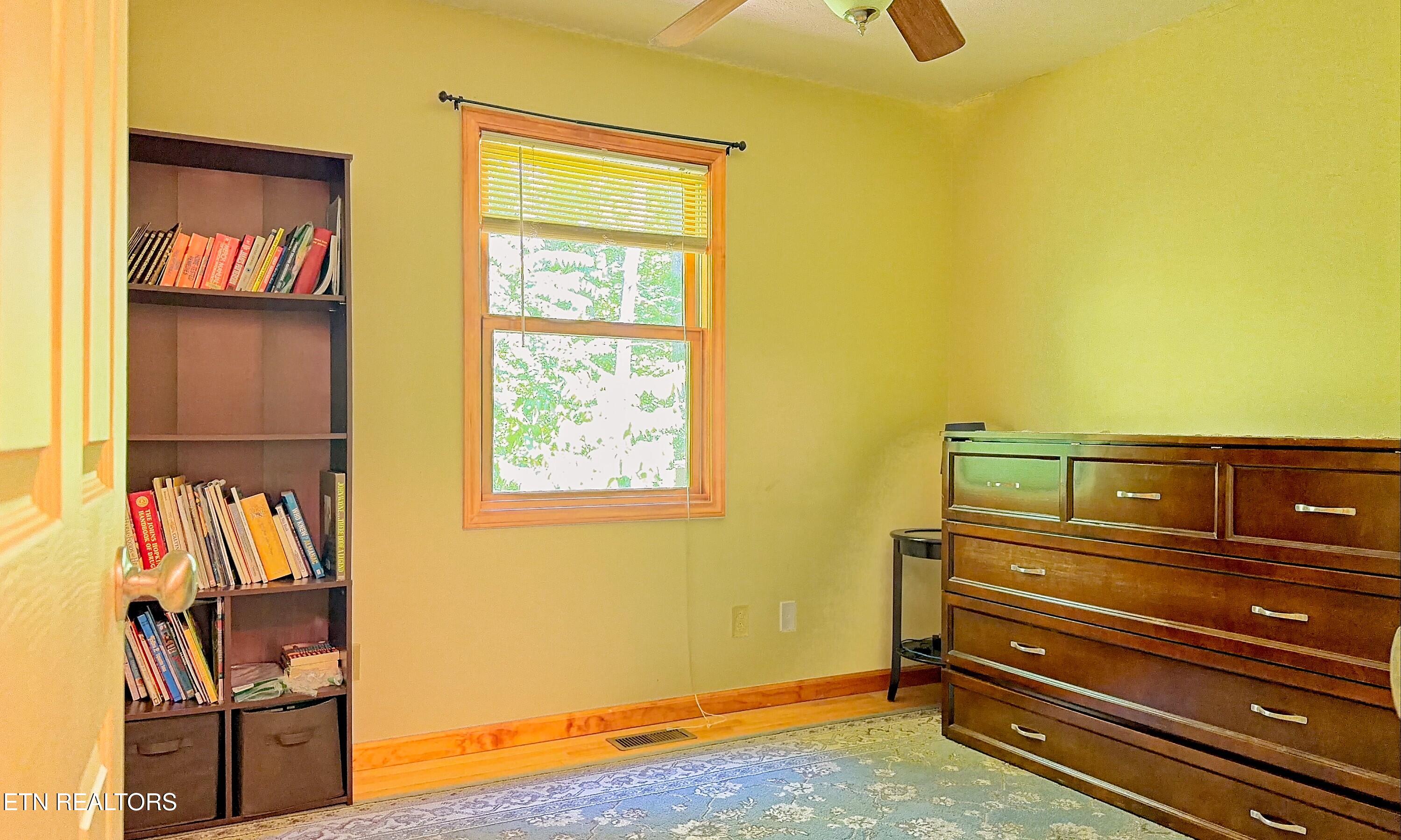 108 W Bobcat Lane Wilder TN 38589