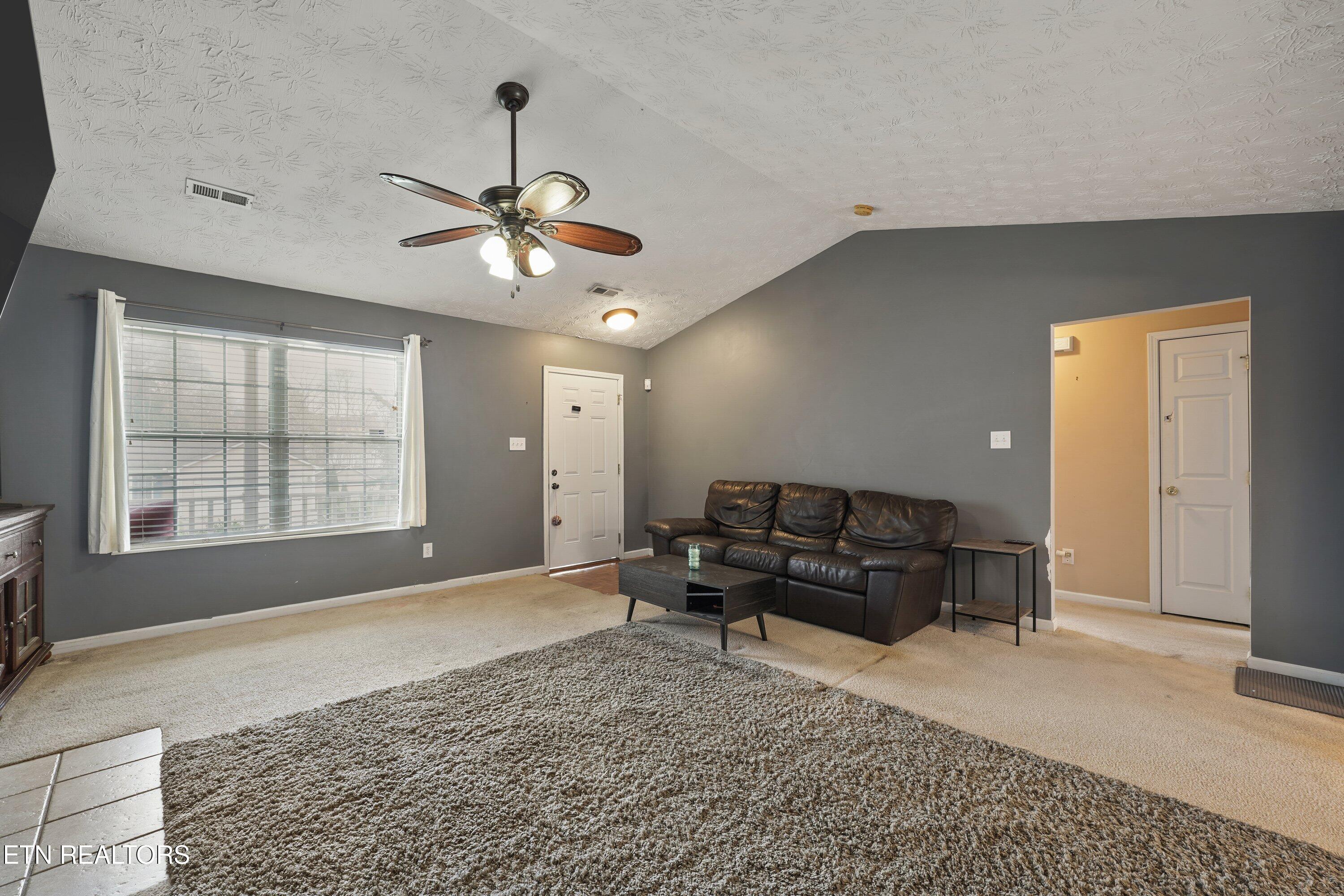 8017 Cold Stream Lane Knoxville TN 37920
