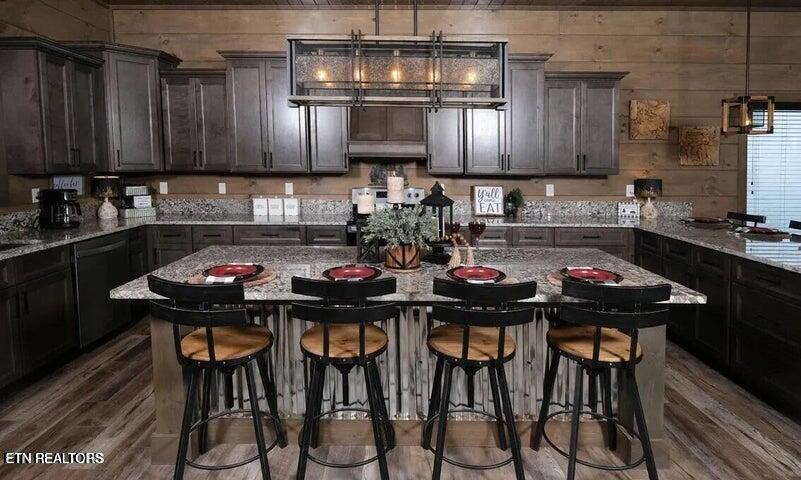 1215 Bird Nest Way Sevierville TN 37862