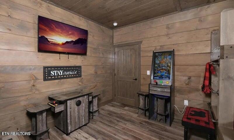 1215 Bird Nest Way Sevierville TN 37862