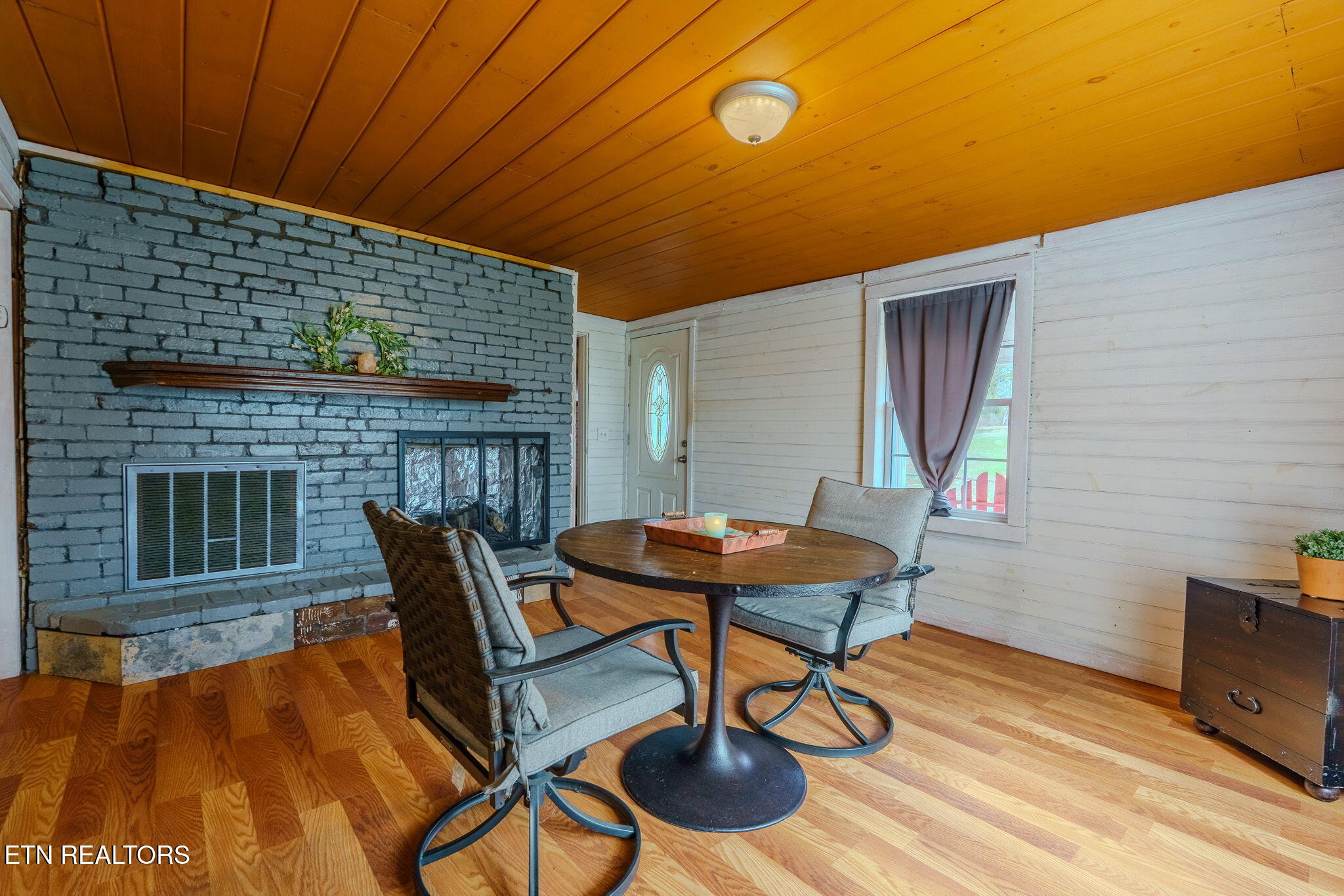 812 Marlow Circle Clinton TN 37716