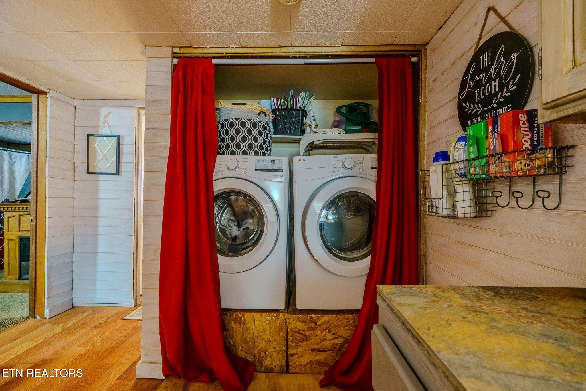 812 Marlow Circle Clinton TN 37716