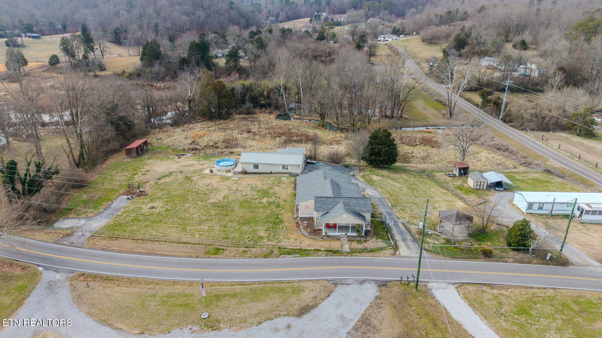 812 Marlow Circle Clinton TN 37716
