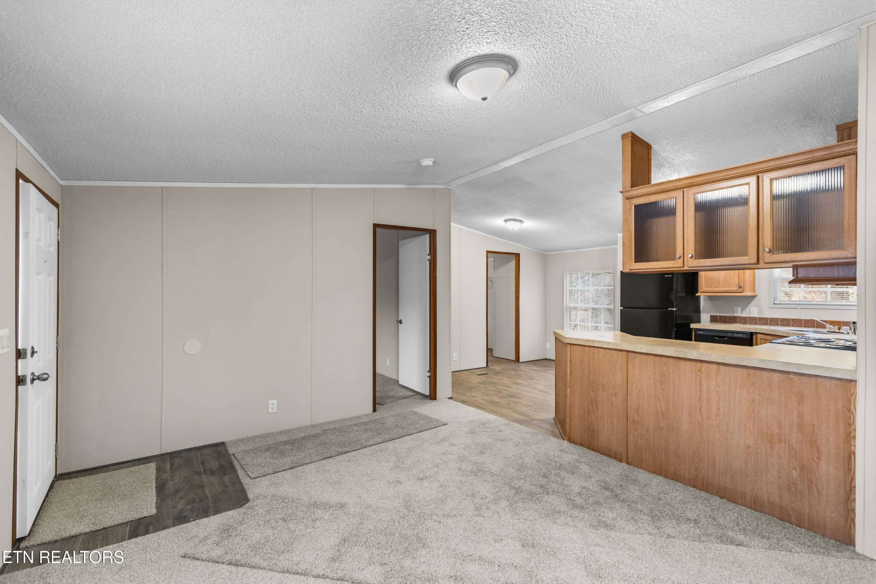 323 Oak Grove Lane Sharps Chapel TN 37866