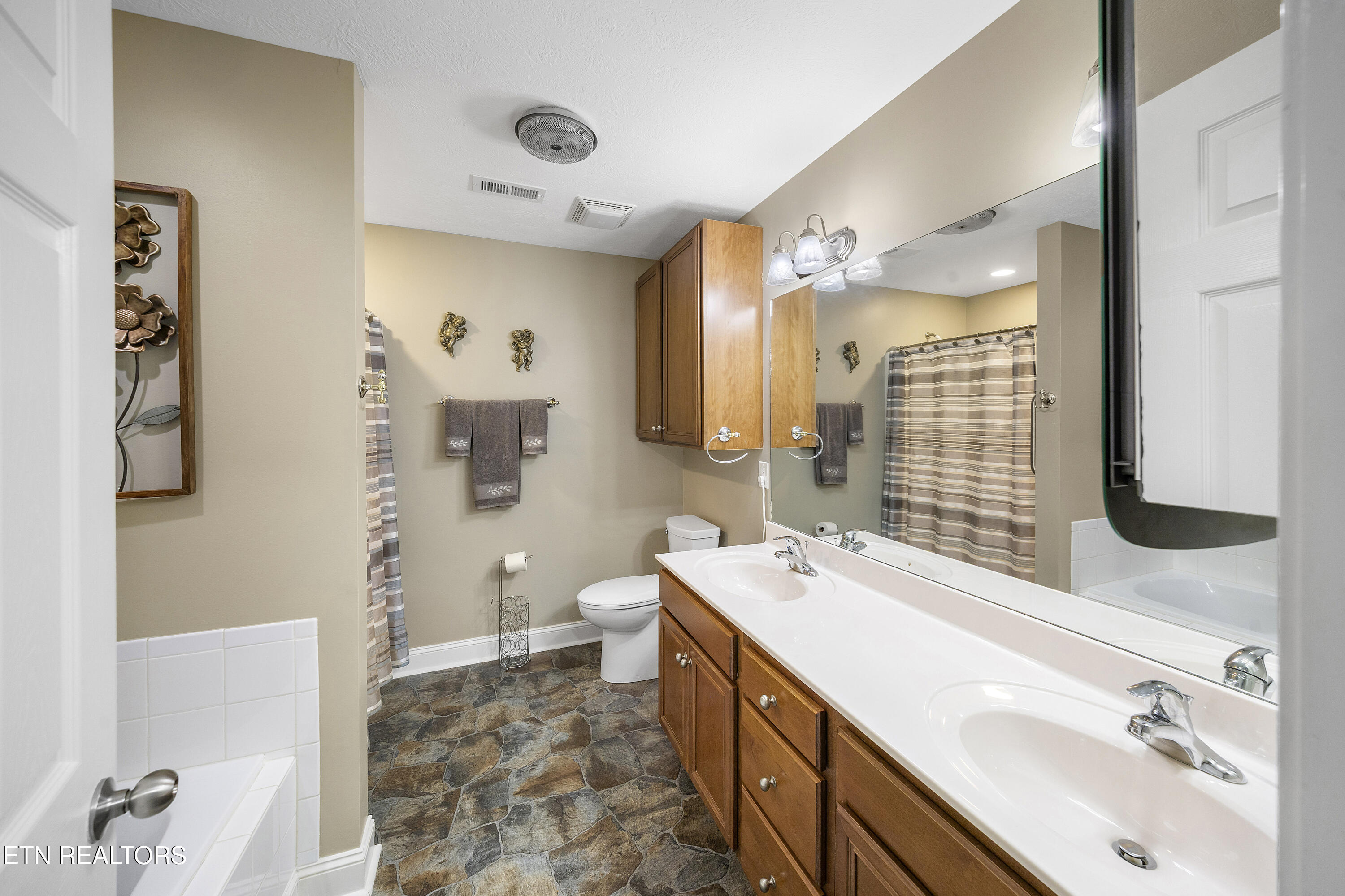 7731 Gilmore Lane Corryton TN 37721