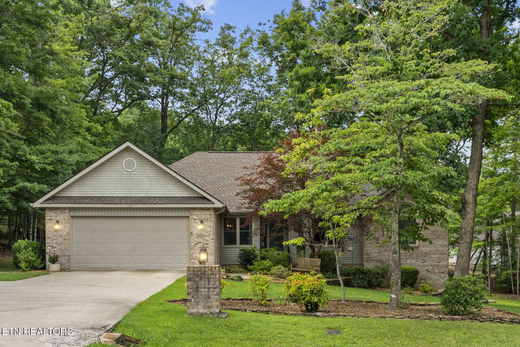 125 Markham Lane Crossville TN 38558