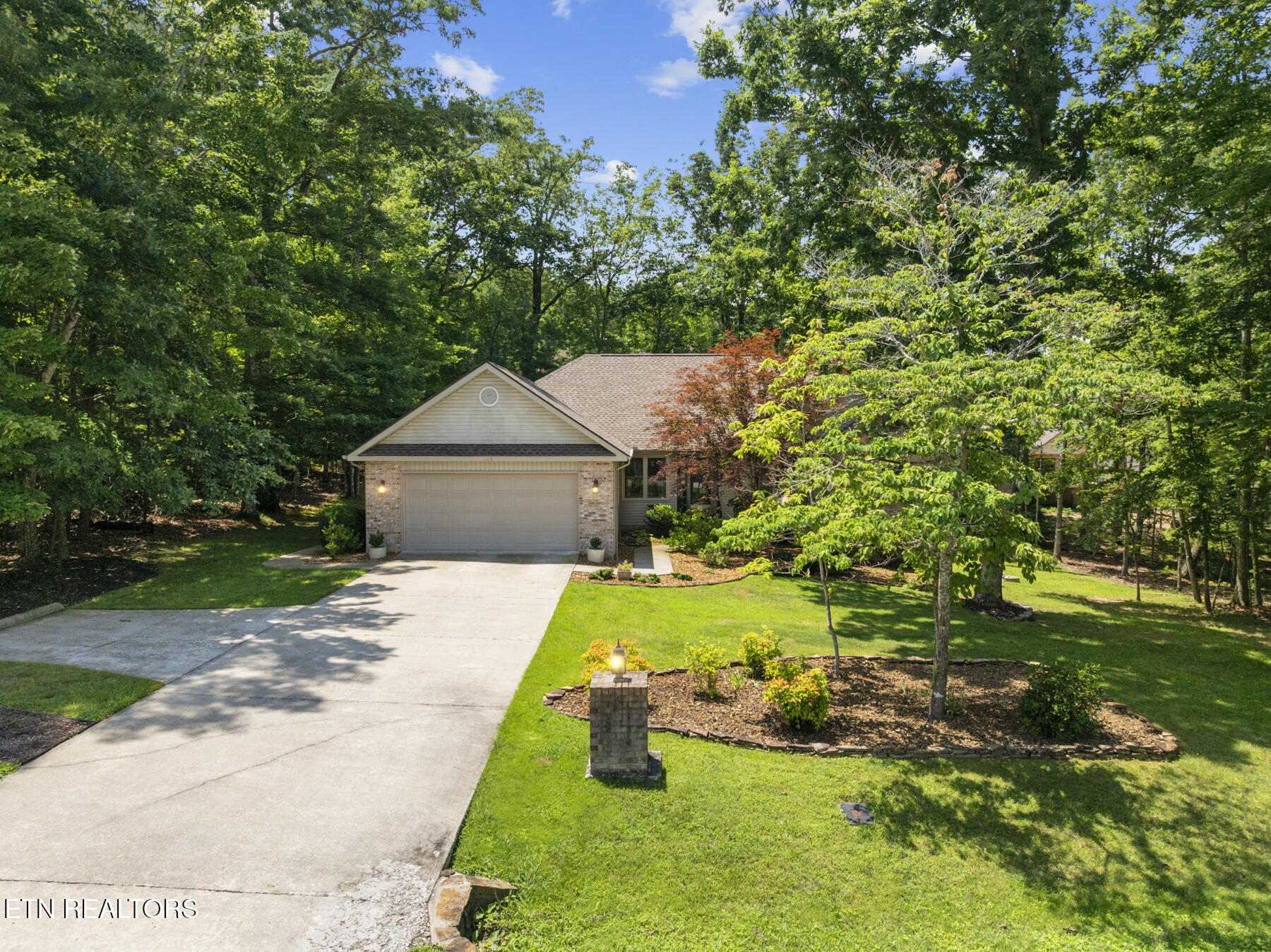 125 Markham Lane Crossville TN 38558