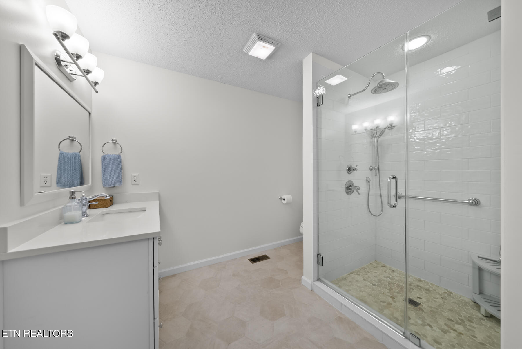 125 Markham Lane Crossville TN 38558