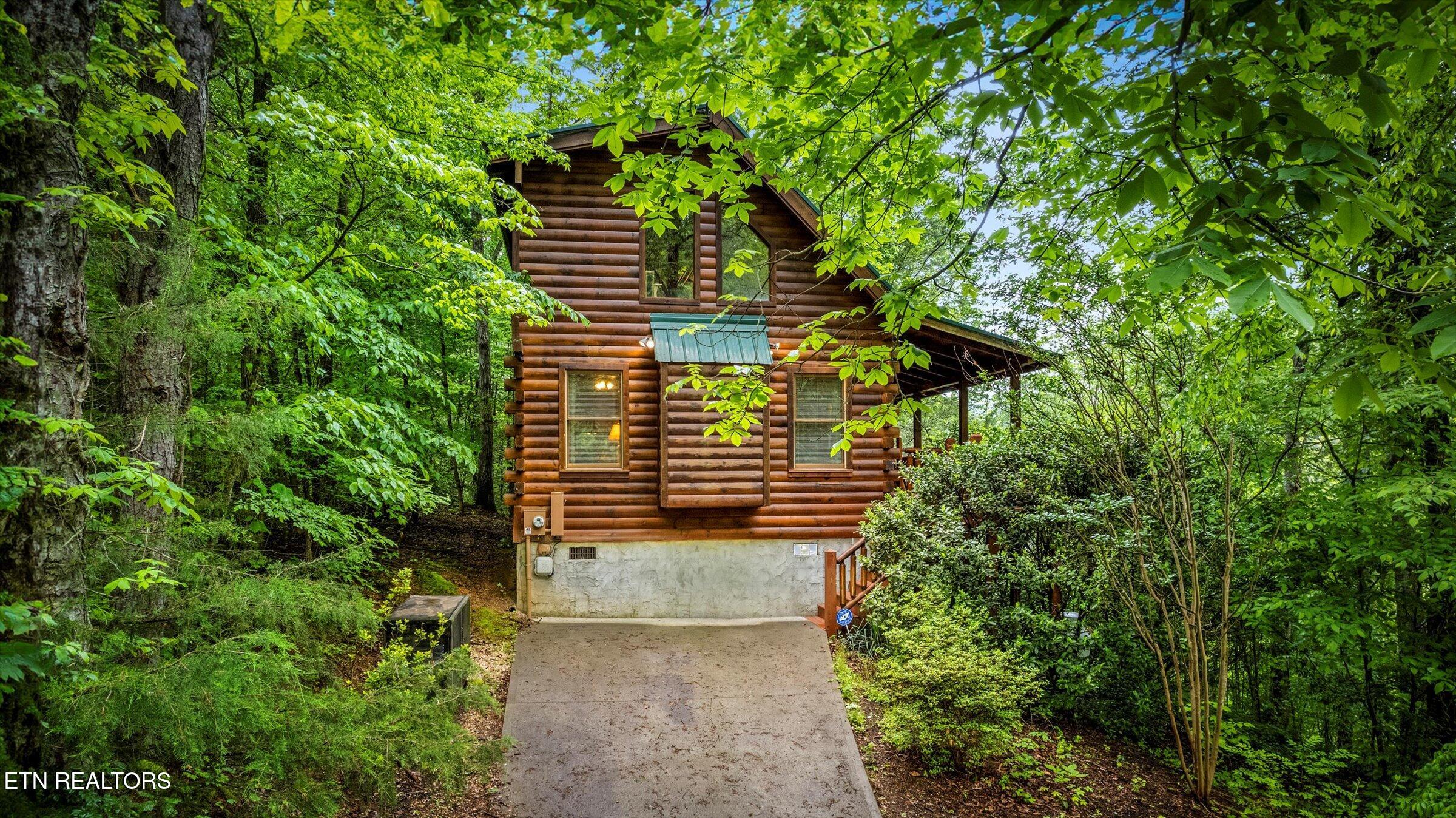 1712 Pulaski Lane Sevierville TN 37862