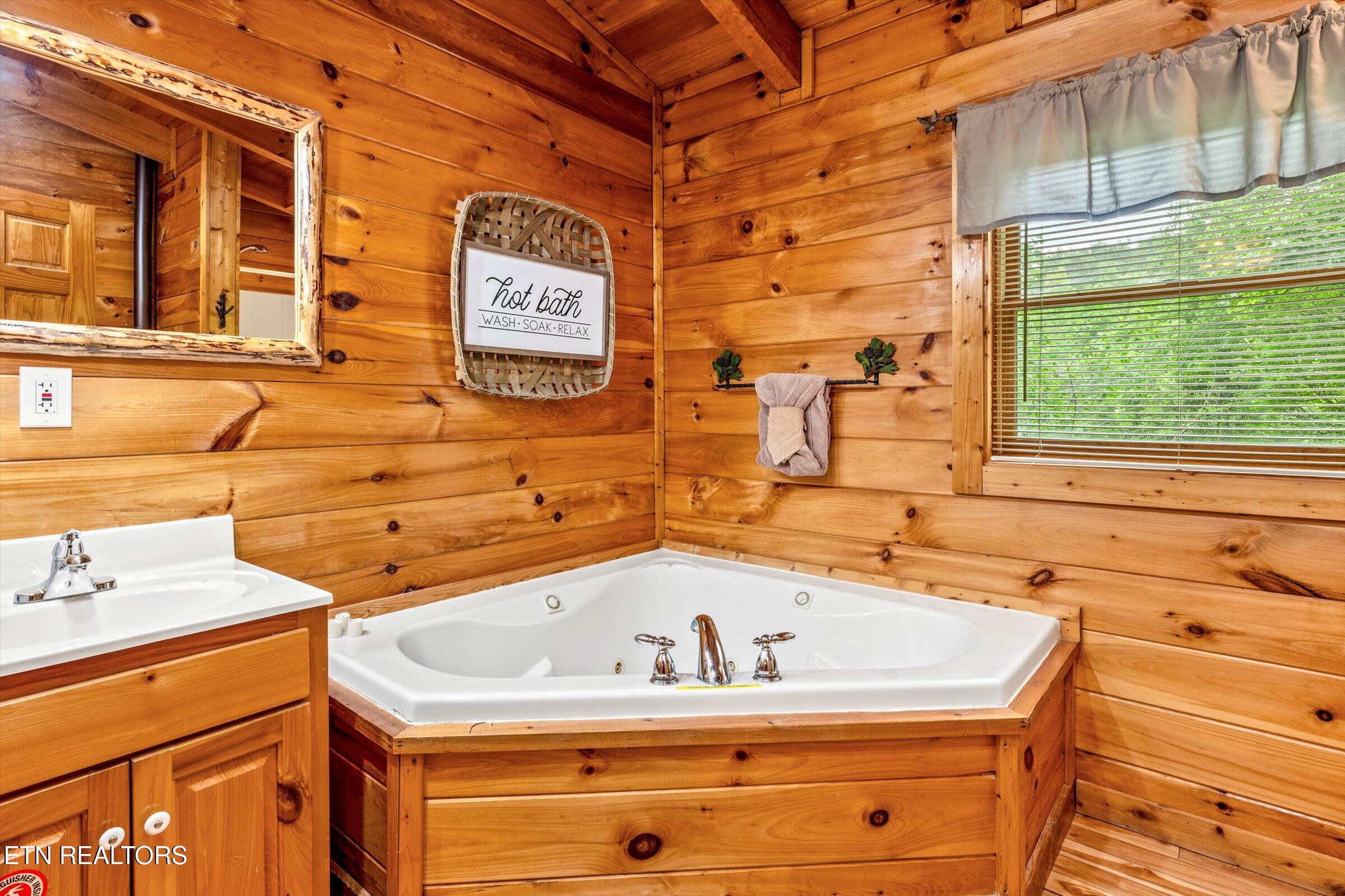 1712 Pulaski Lane Sevierville TN 37862