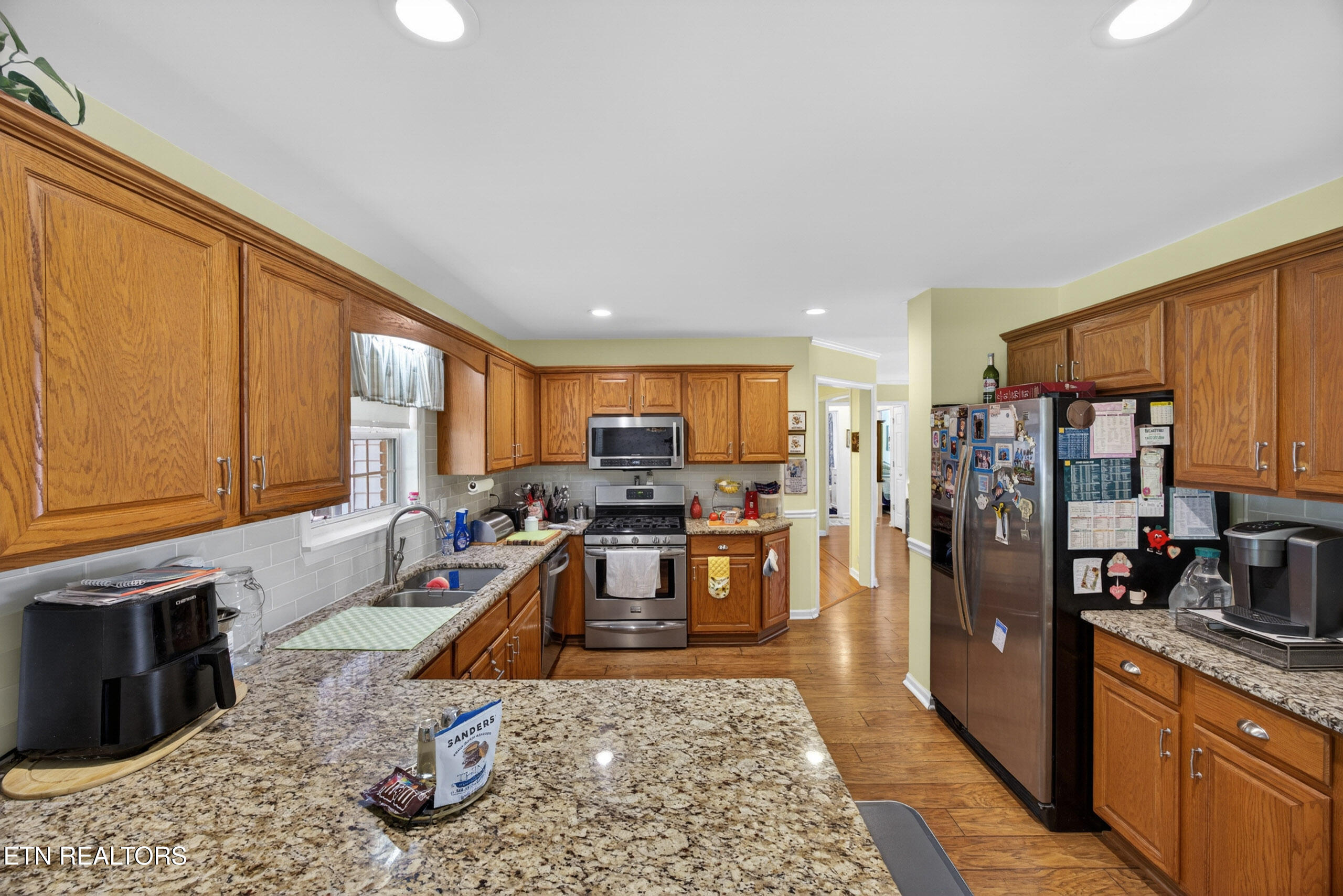 2403 N Pointe Cove Circle Cookeville TN 38506
