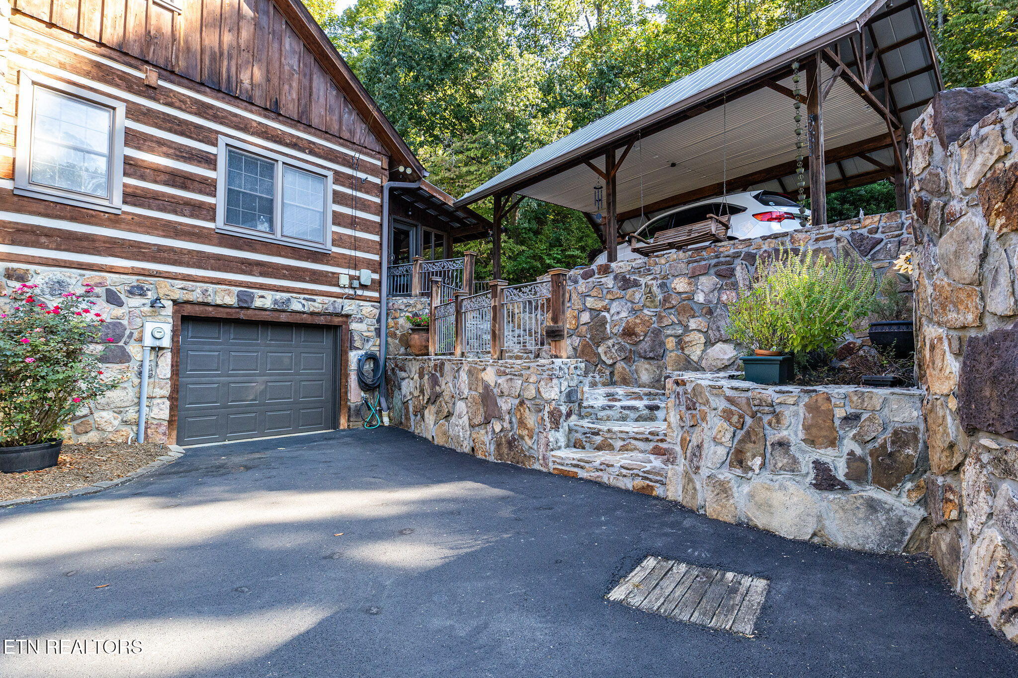 1750 Ambrose Lane Dandridge TN 37725