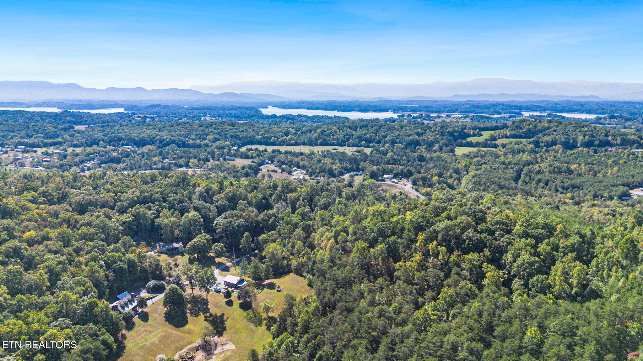 1750 Ambrose Lane Dandridge TN 37725