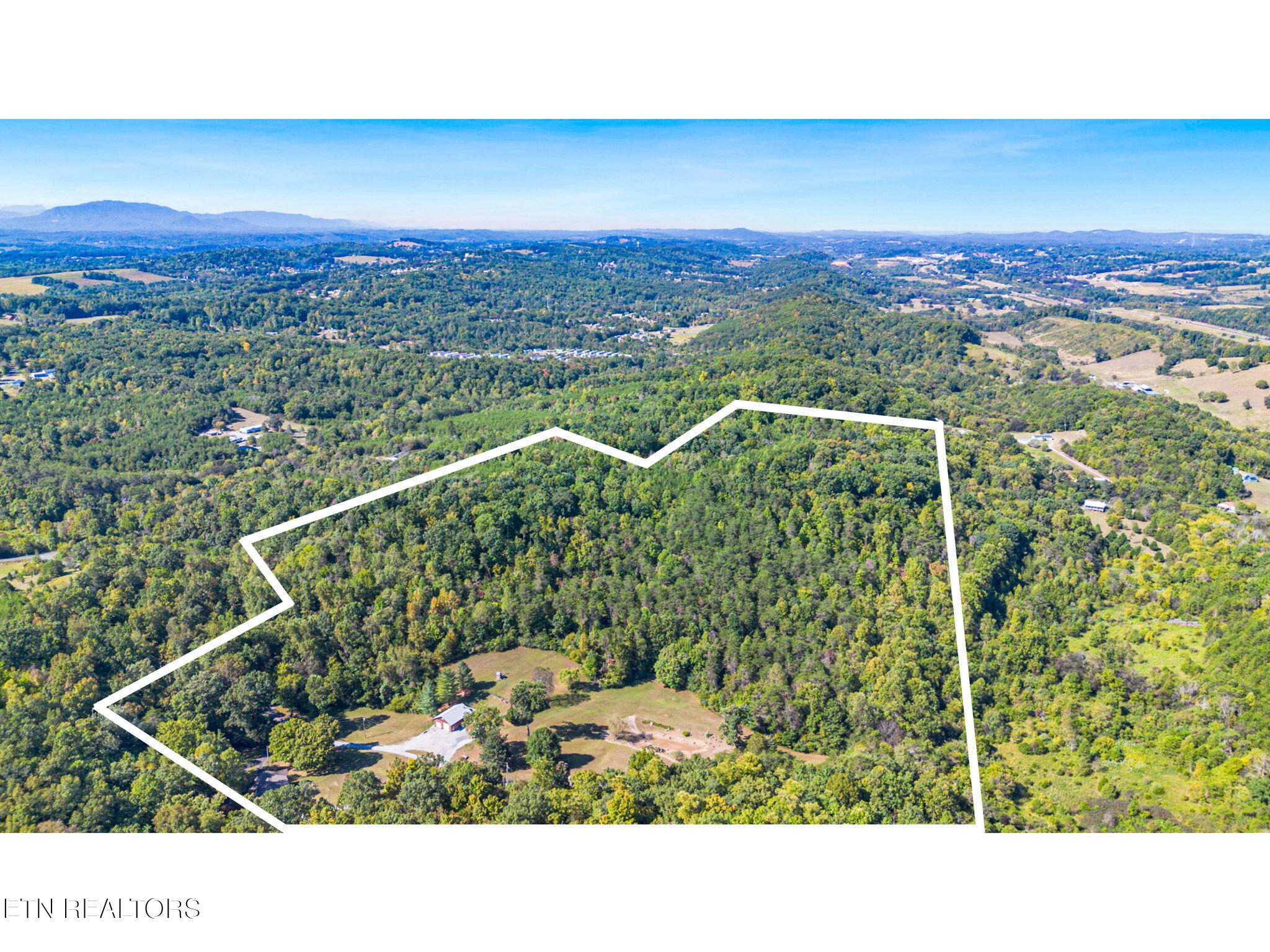 1750 Ambrose Lane Dandridge TN 37725