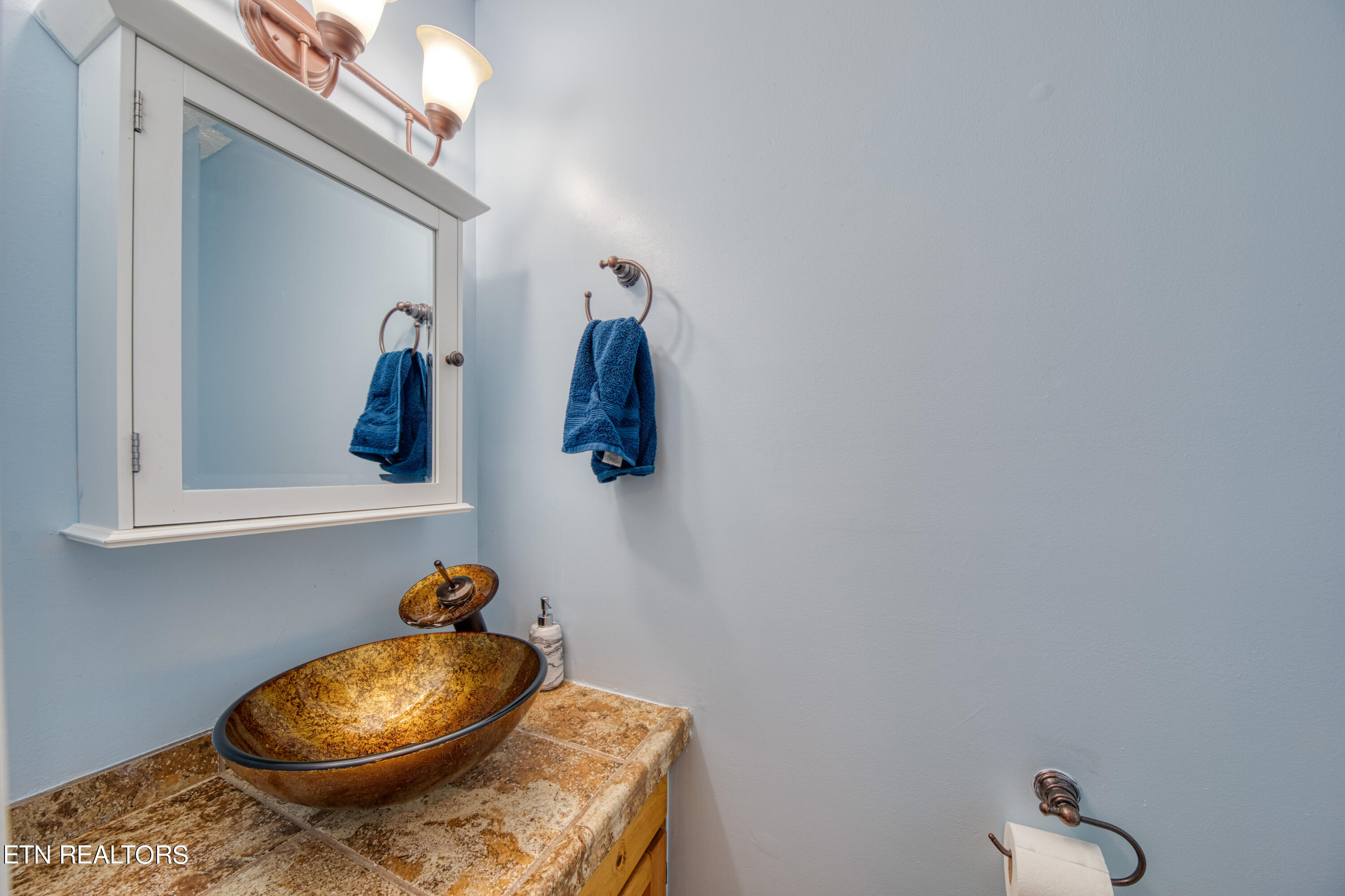 2210 Cripple Oak Lane Powell TN 37849