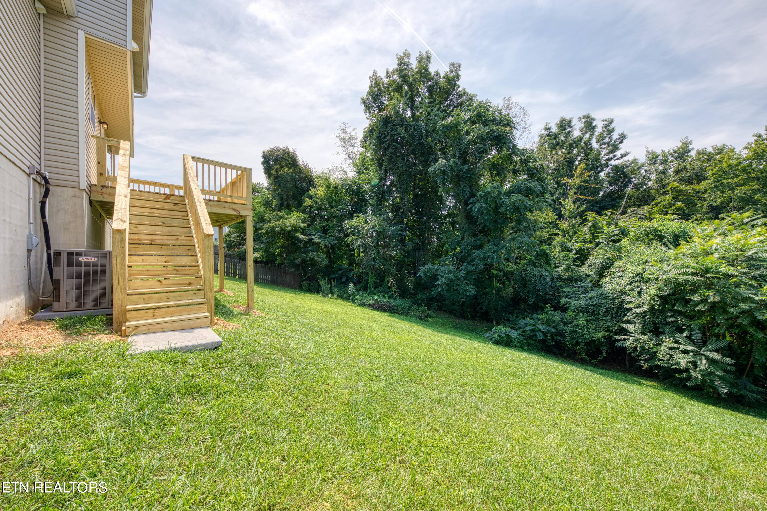 2210 Cripple Oak Lane Powell TN 37849