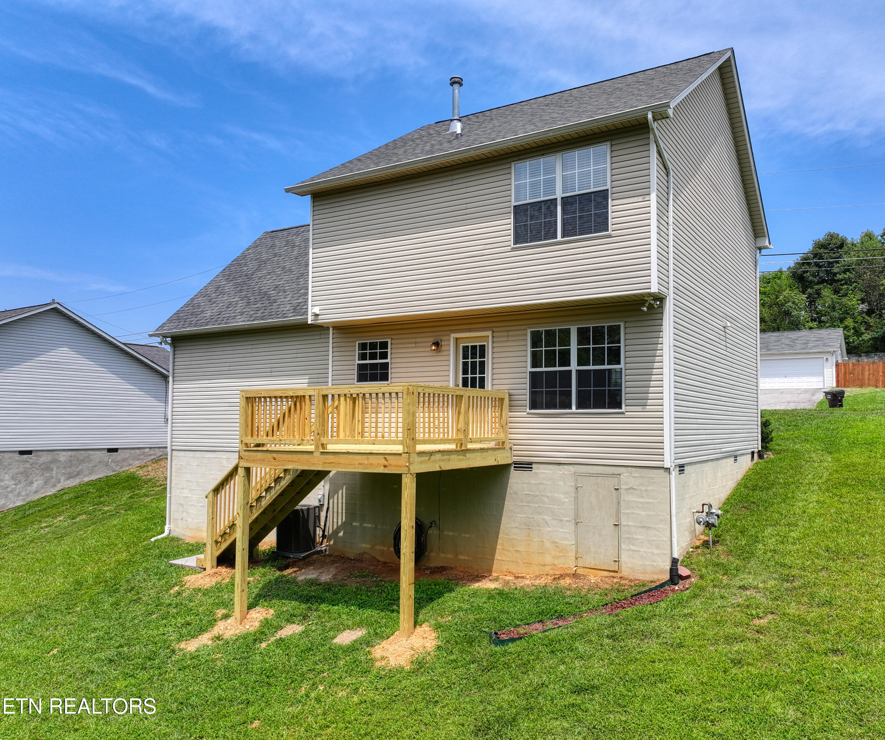 2210 Cripple Oak Lane Powell TN 37849