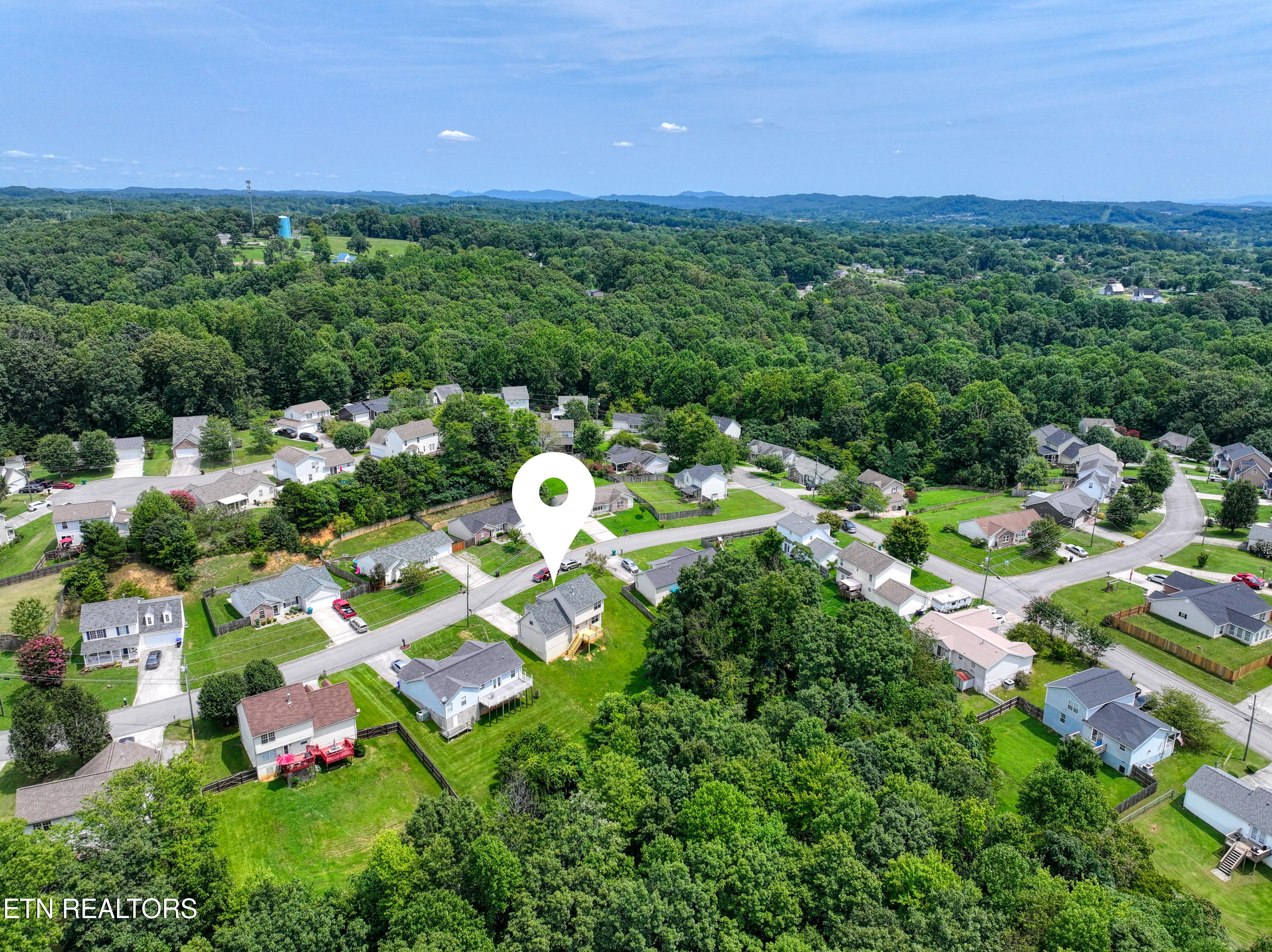 2210 Cripple Oak Lane Powell TN 37849