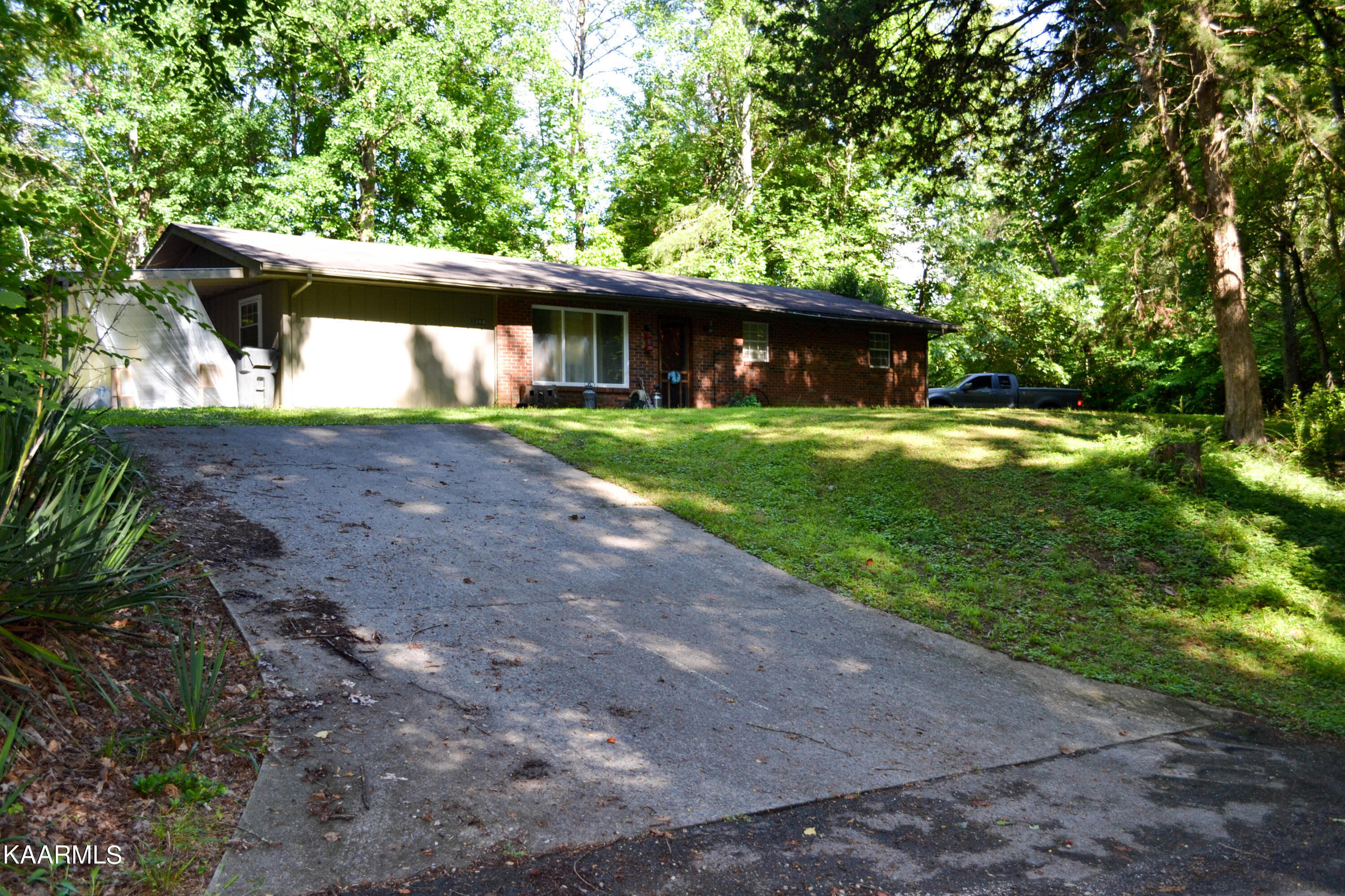 2349 Scenic Loop Road Pigeon Forge TN 37863