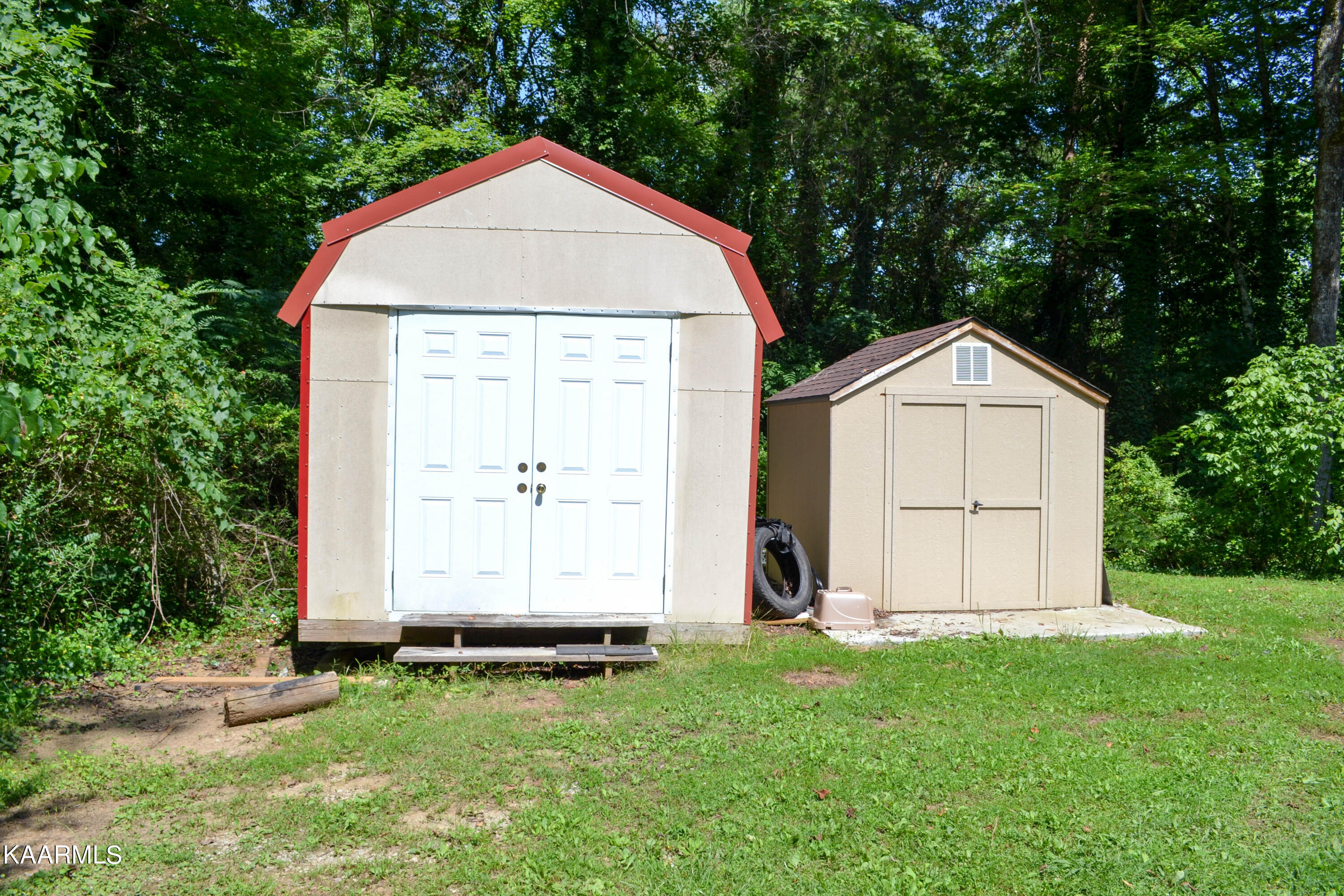 2349 Scenic Loop Road Pigeon Forge TN 37863
