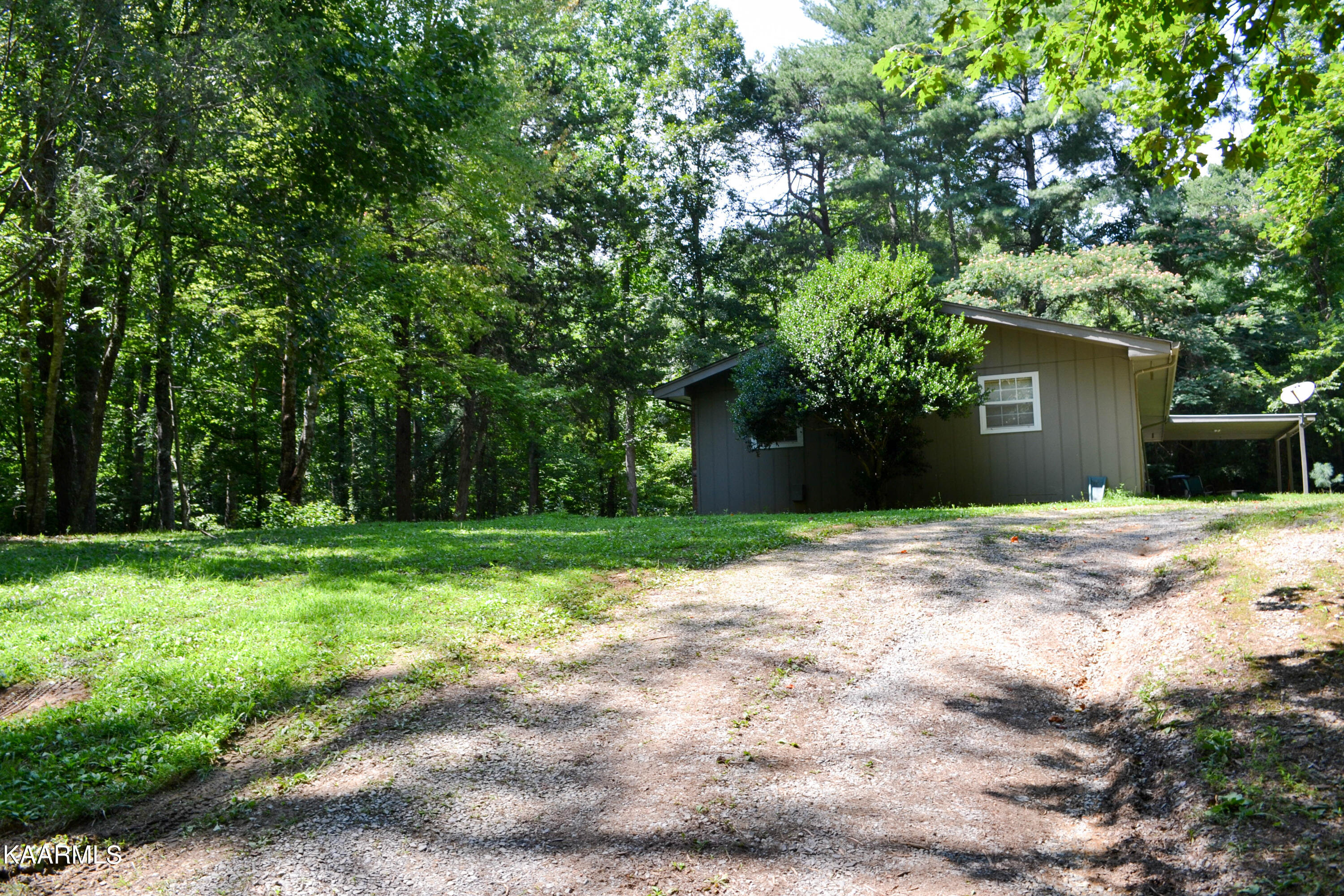 2349 Scenic Loop Road Pigeon Forge TN 37863