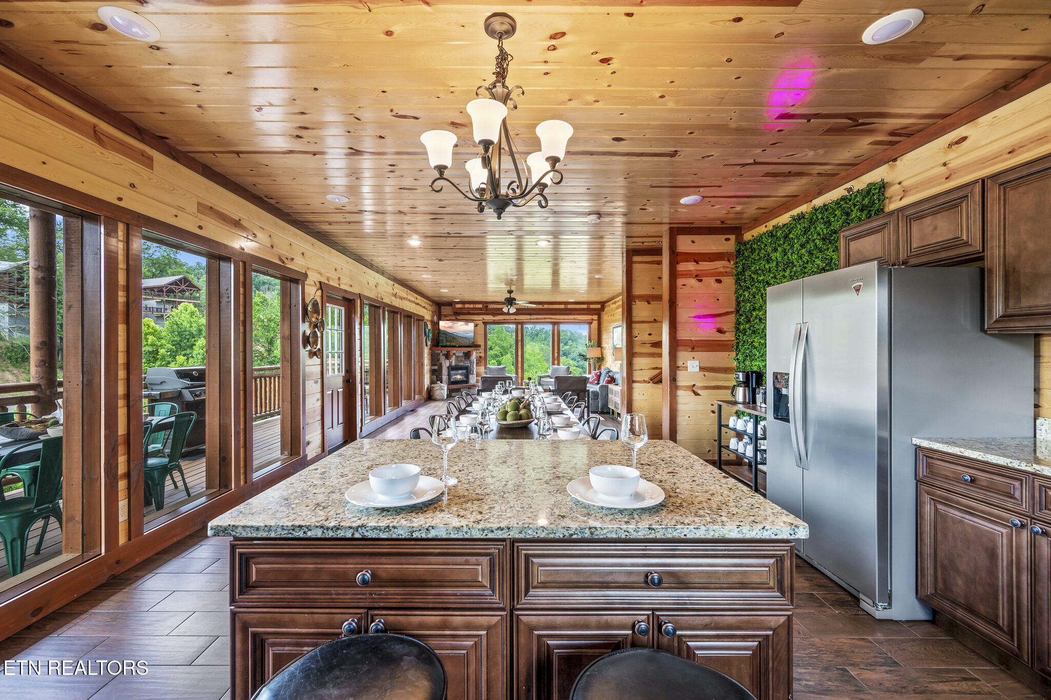 3303 Grace Way Sevierville TN 37876