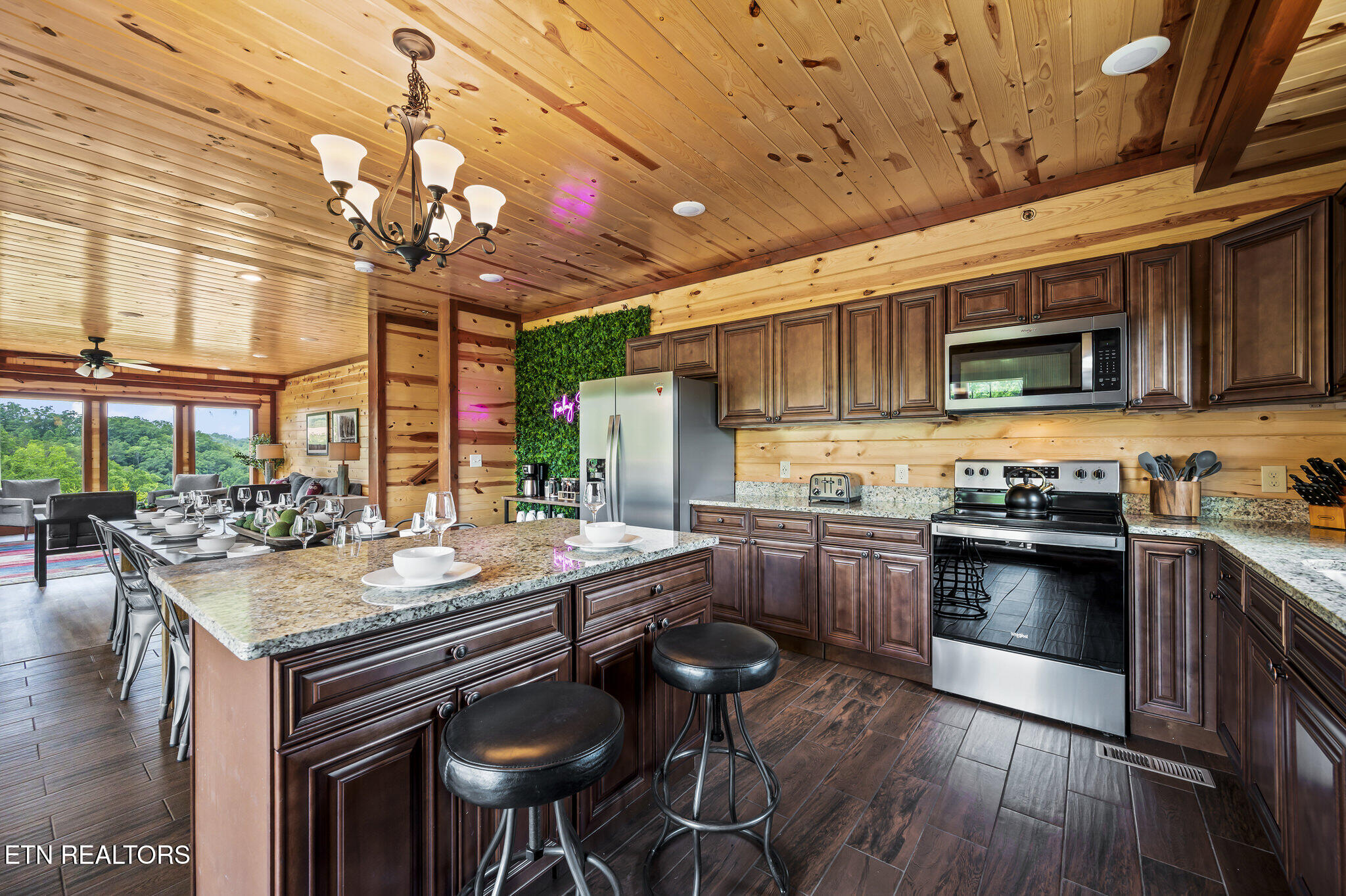 3303 Grace Way Sevierville TN 37876