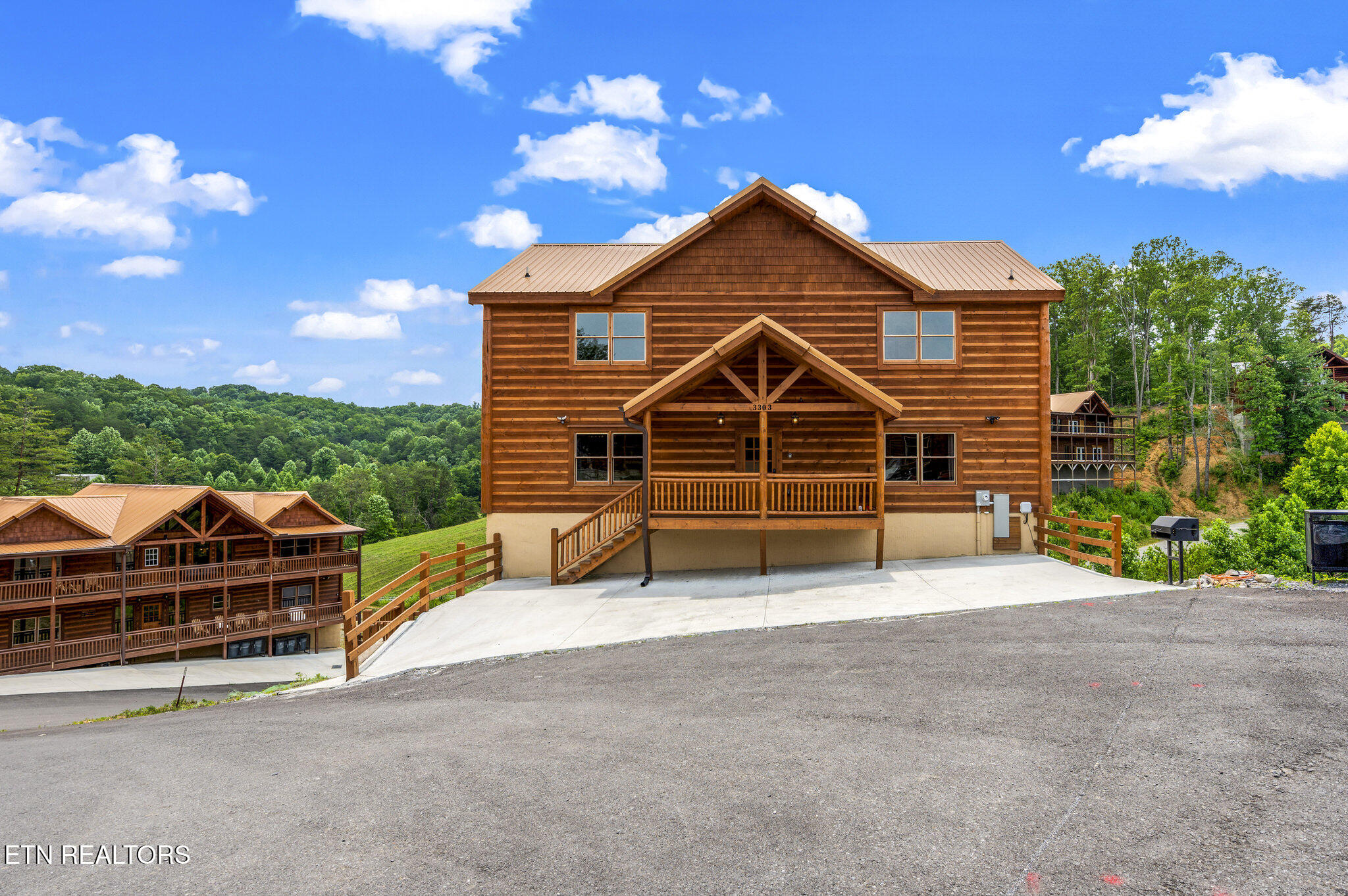 3303 Grace Way Sevierville TN 37876