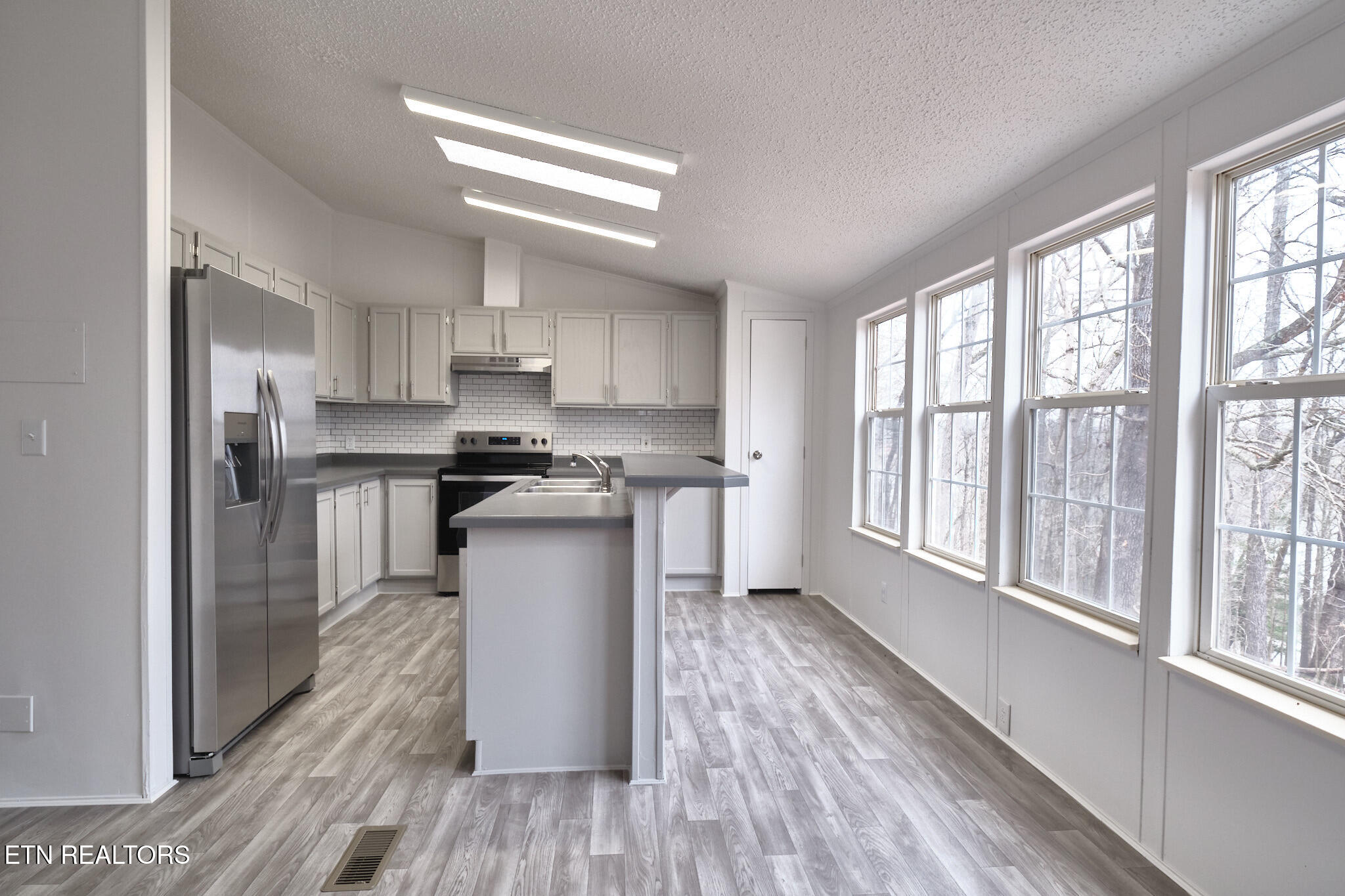 212 Shady Trail Drive Kingston TN 37763