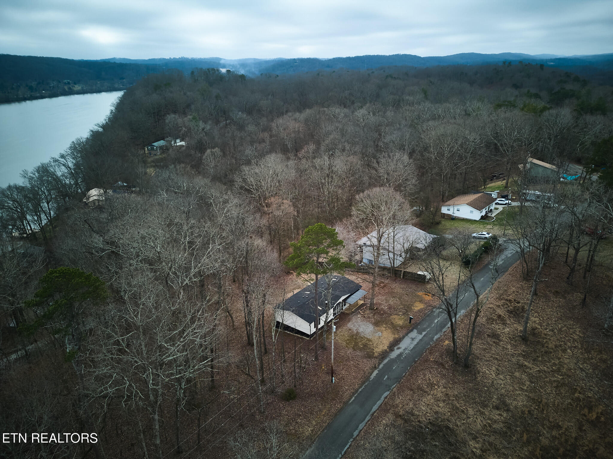 212 Shady Trail Drive Kingston TN 37763