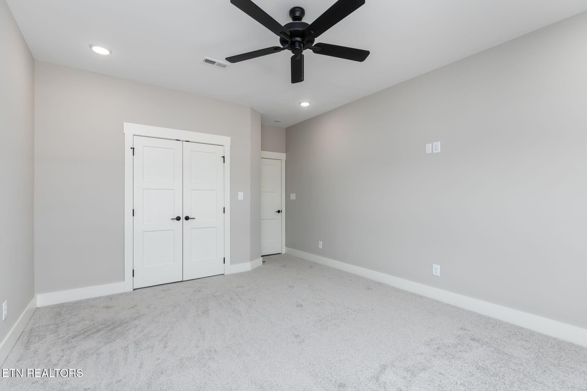 7153 Running Deer Road Knoxville TN 37920