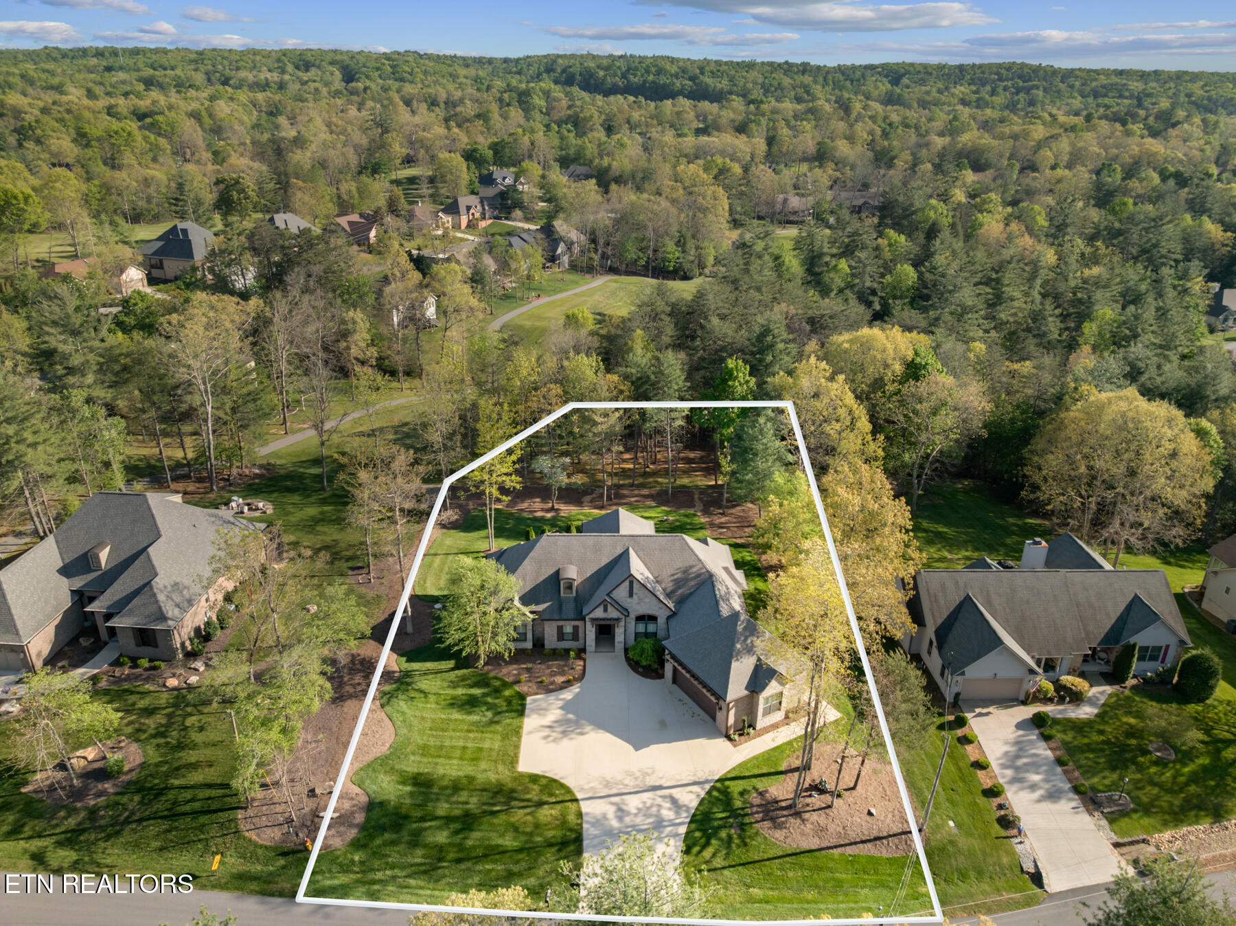 125 Minetta Drive Crossville TN 38558
