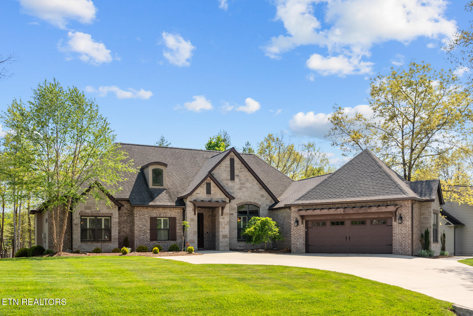 125 Minetta Drive Crossville TN 38558