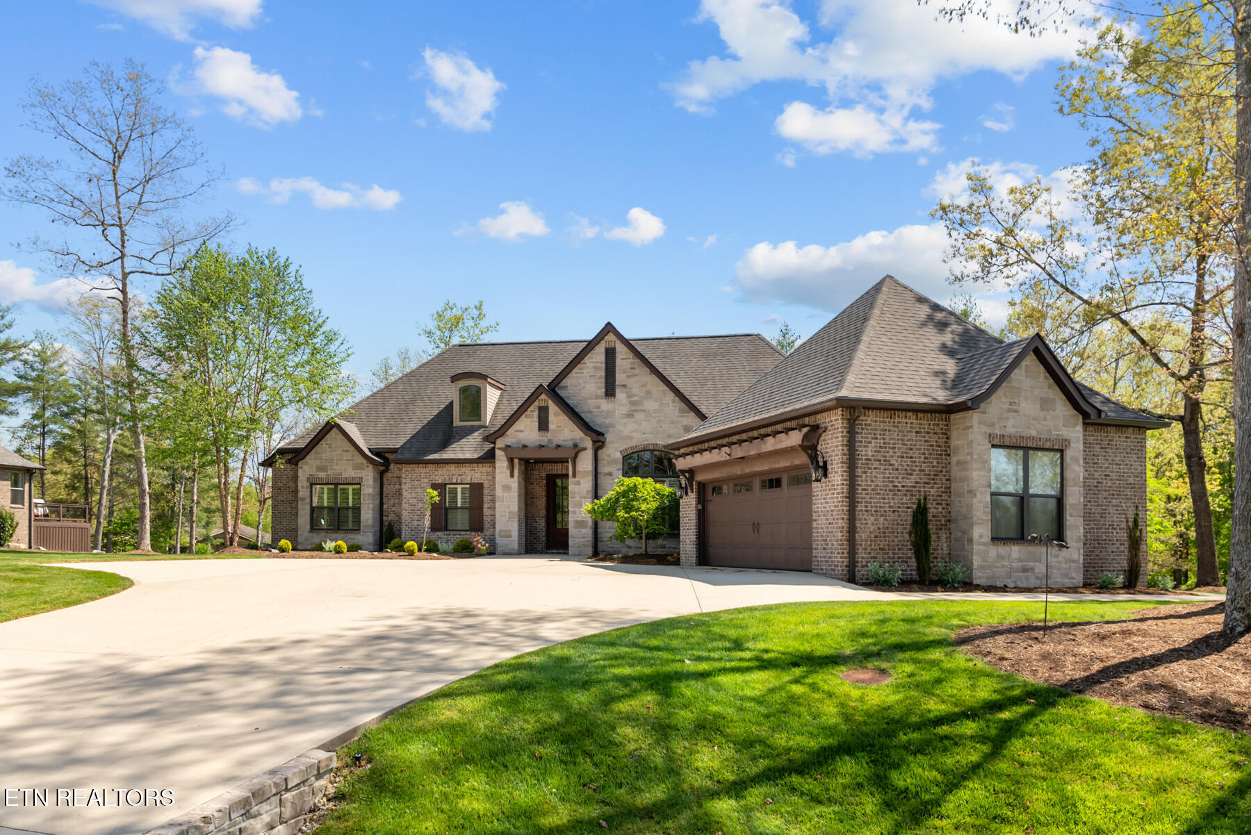 125 Minetta Drive Crossville TN 38558
