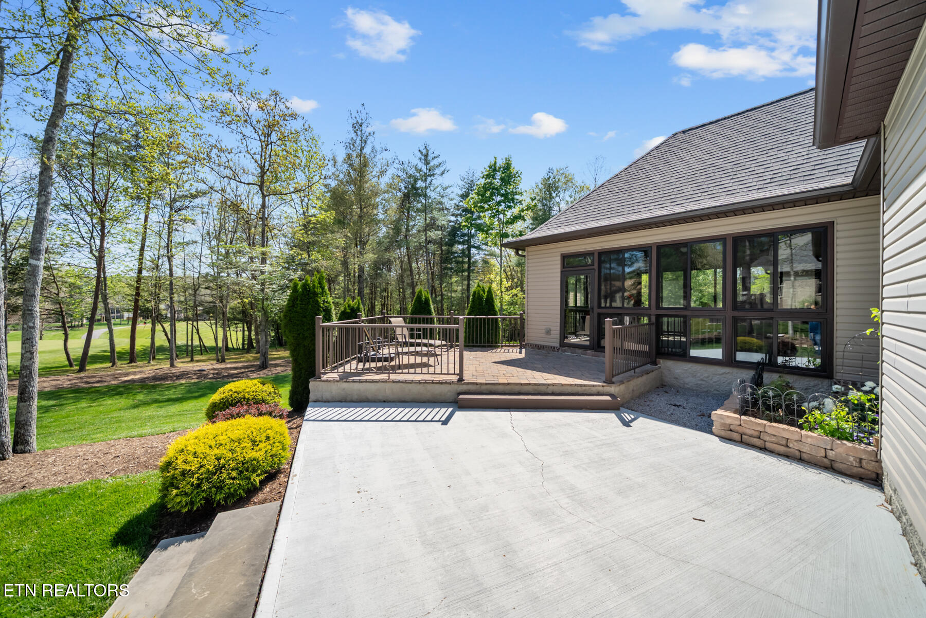 125 Minetta Drive Crossville TN 38558