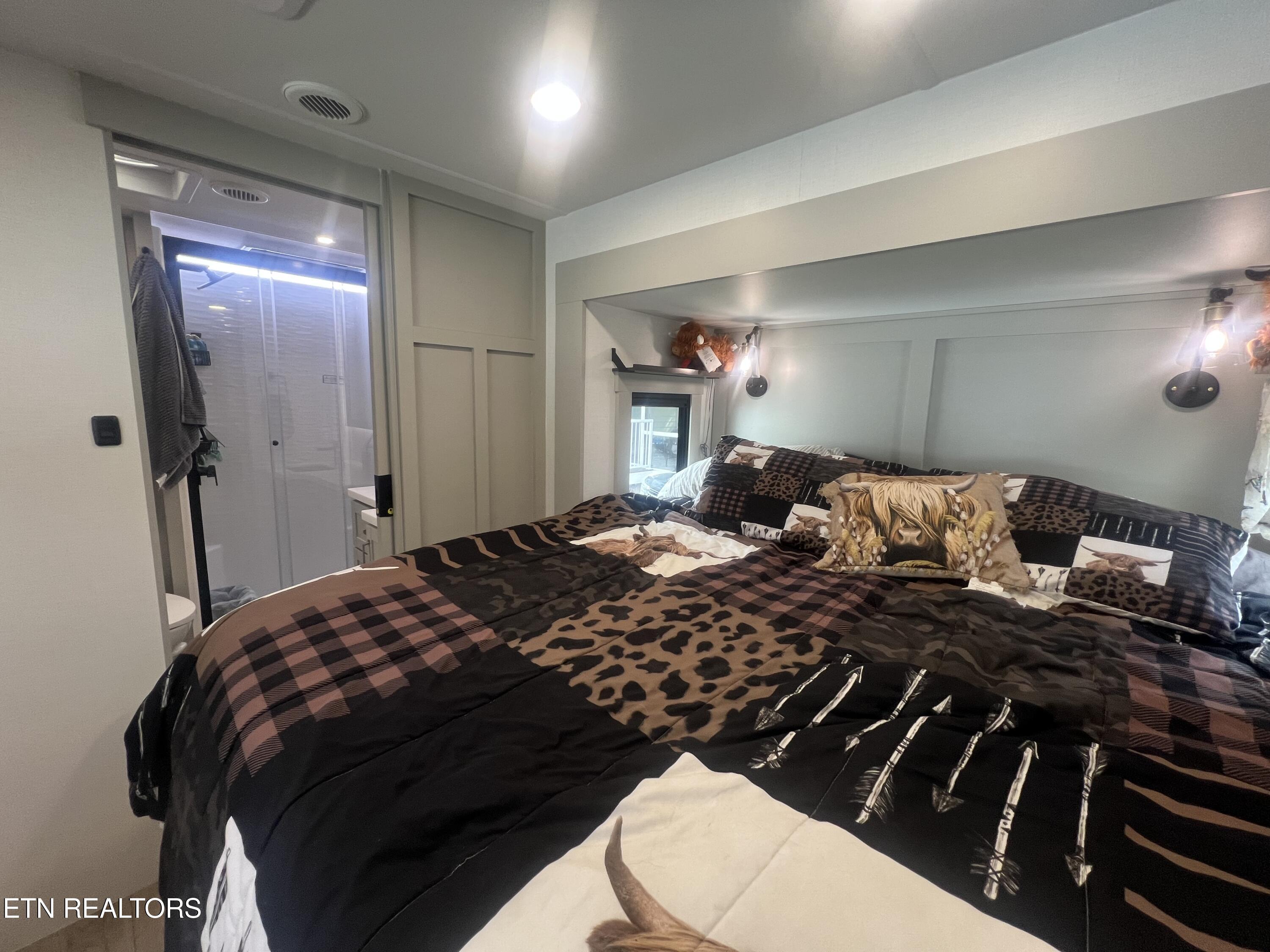 518 Flamingo Circle Townsend TN 37882