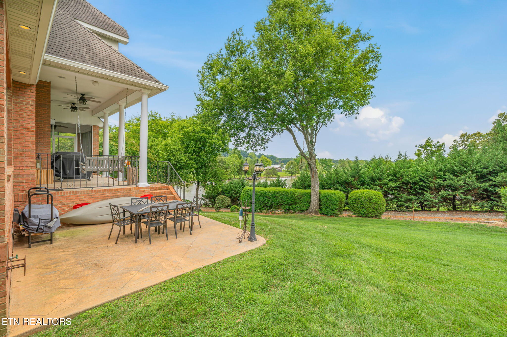 9627 Mariners Point Knoxville TN 37922