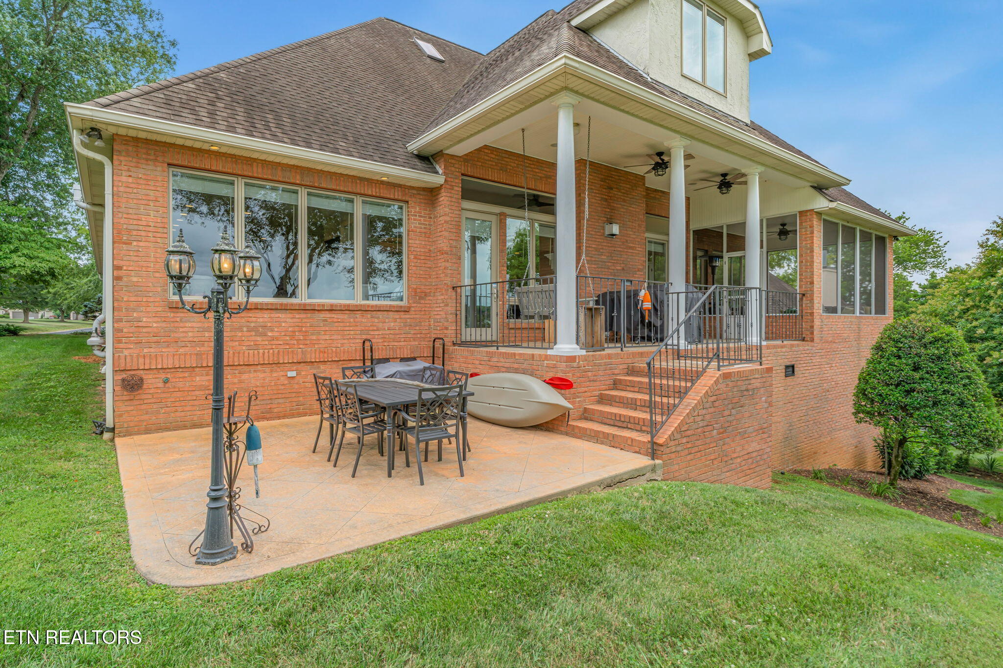 9627 Mariners Point Knoxville TN 37922