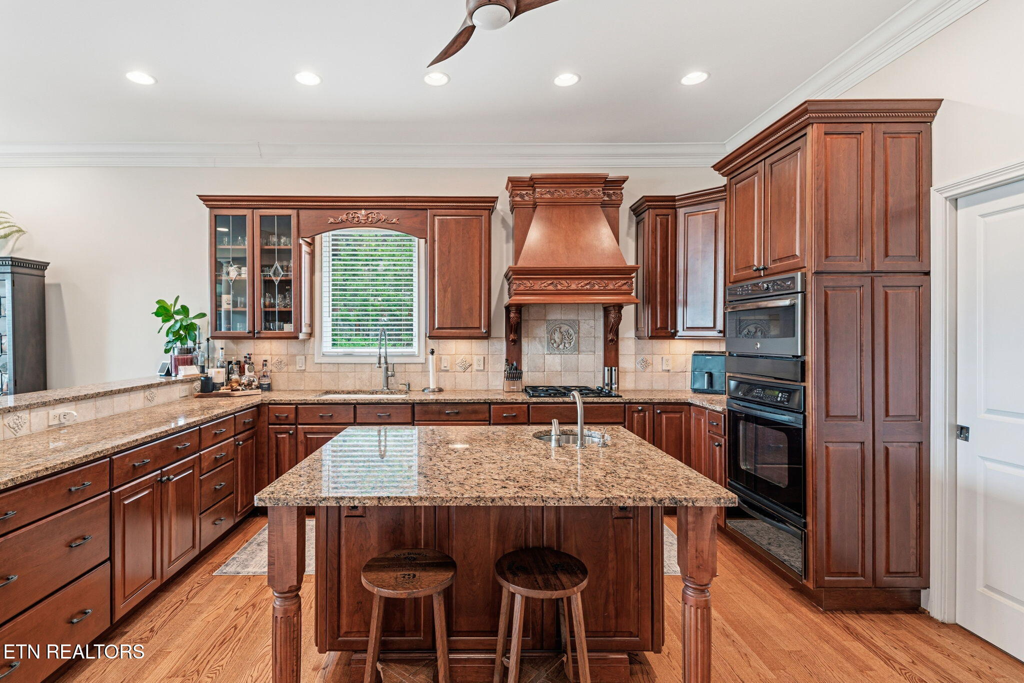 9627 Mariners Point Knoxville TN 37922