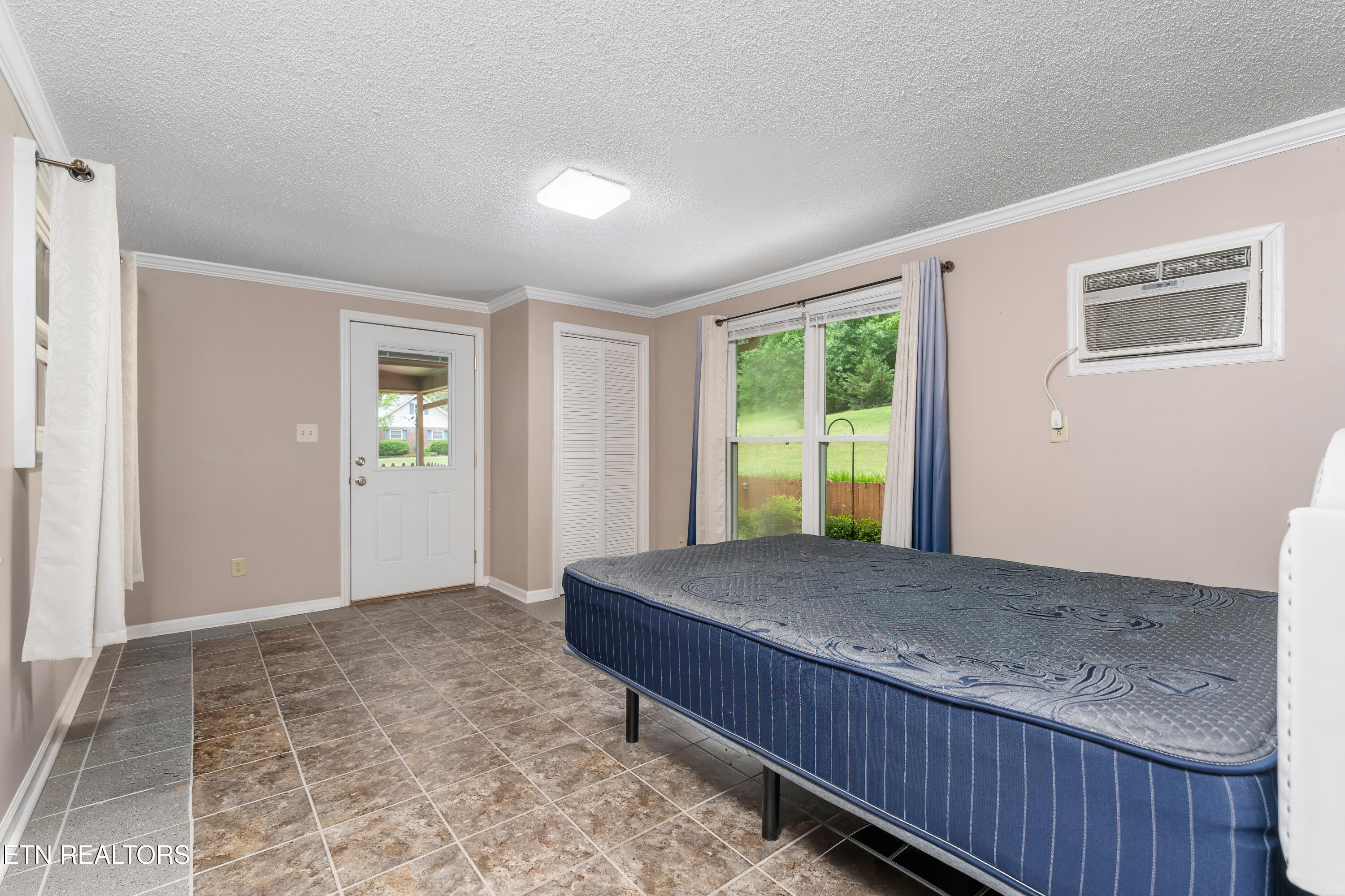 6848 Ivanwood Drive Hixson TN 37343