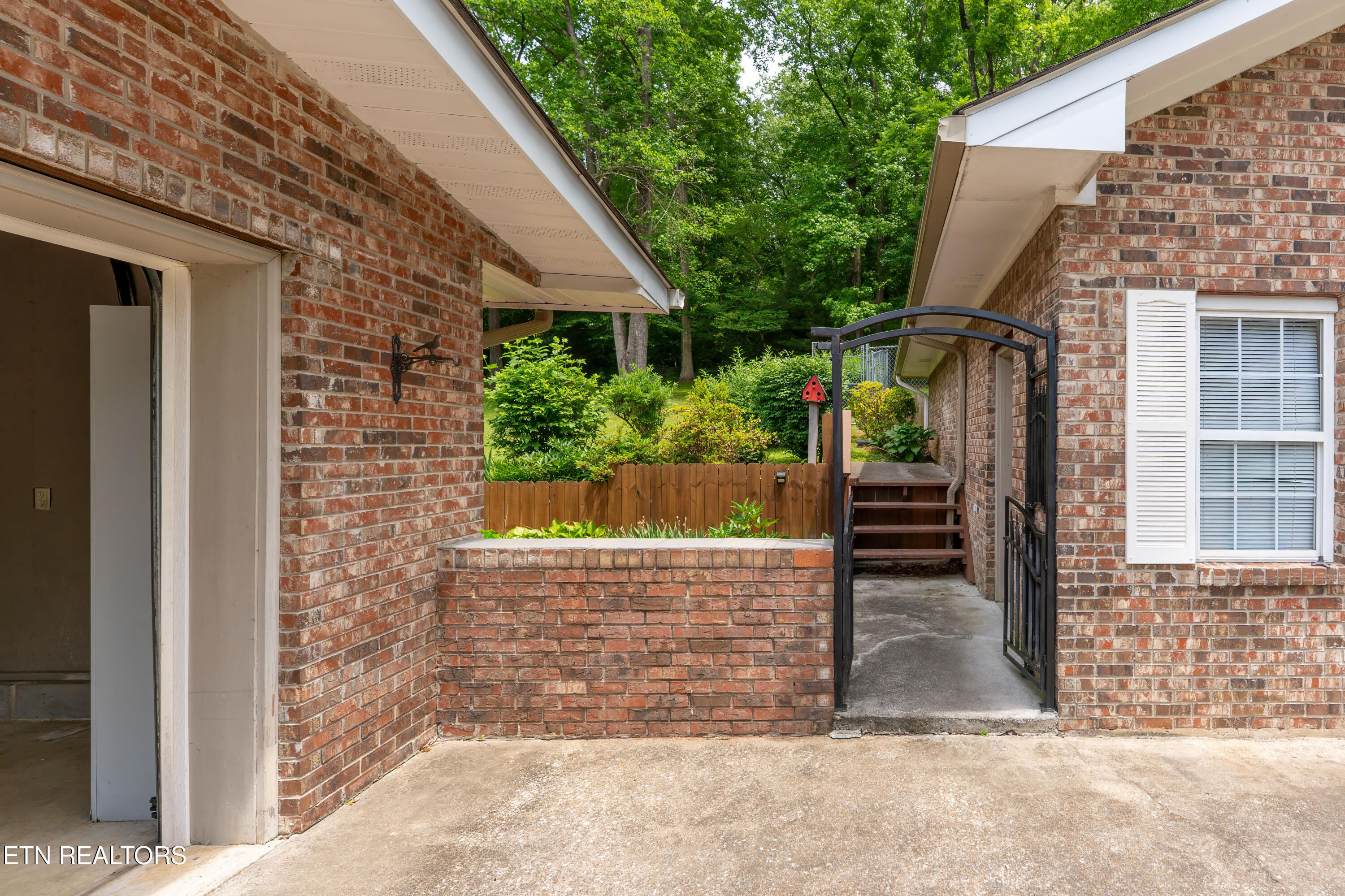 6848 Ivanwood Drive Hixson TN 37343
