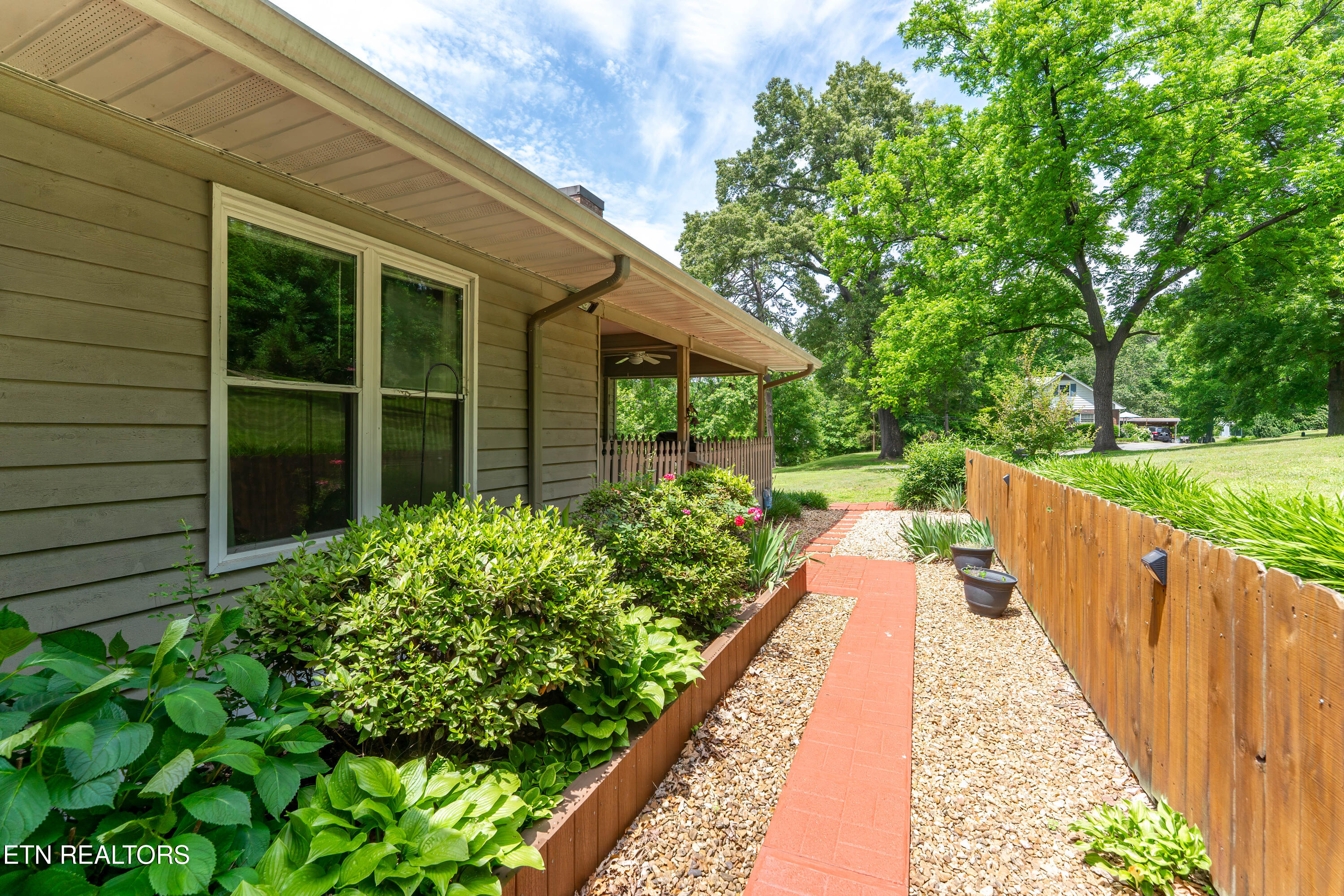 6848 Ivanwood Drive Hixson TN 37343