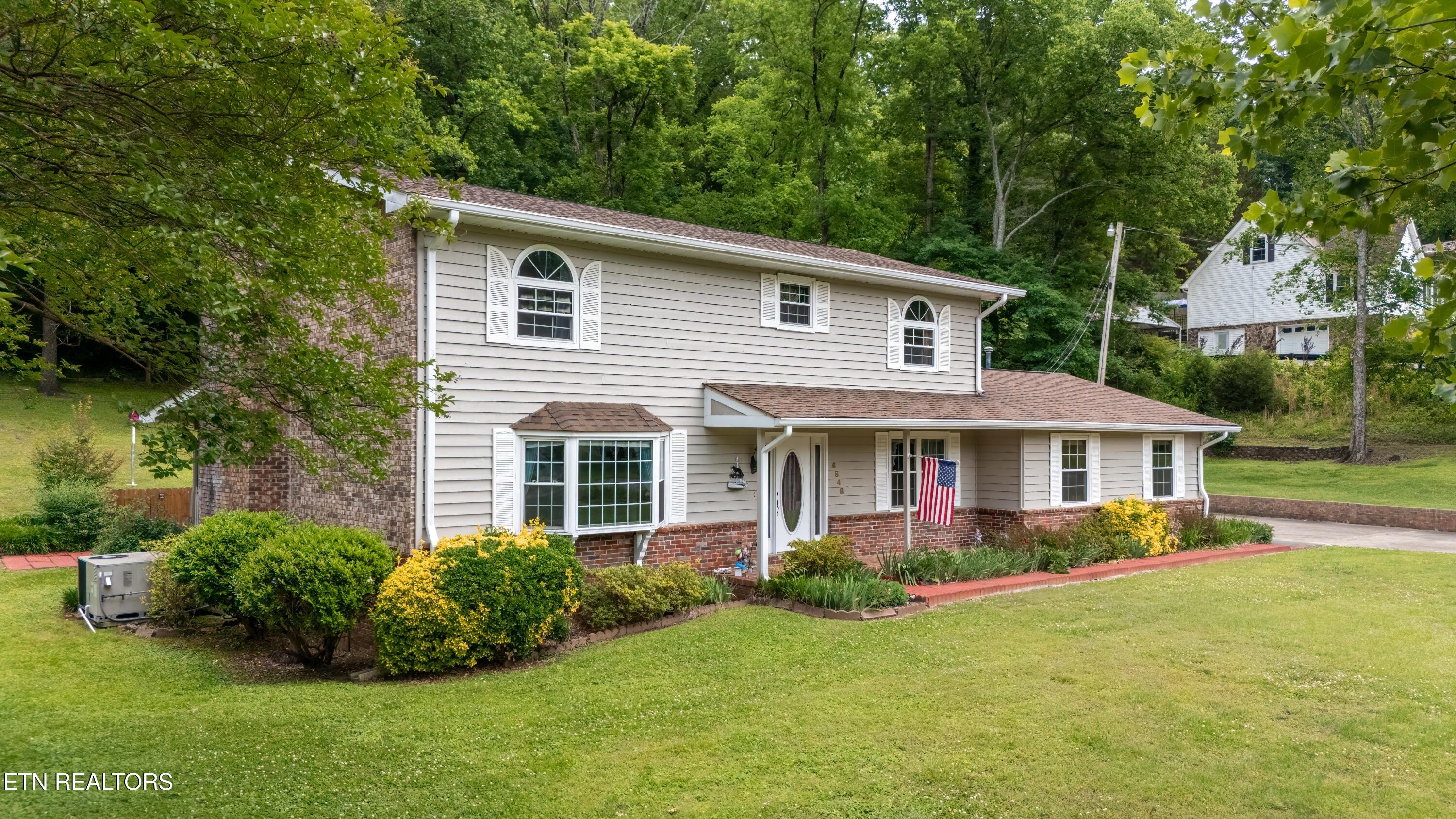 6848 Ivanwood Drive Hixson TN 37343