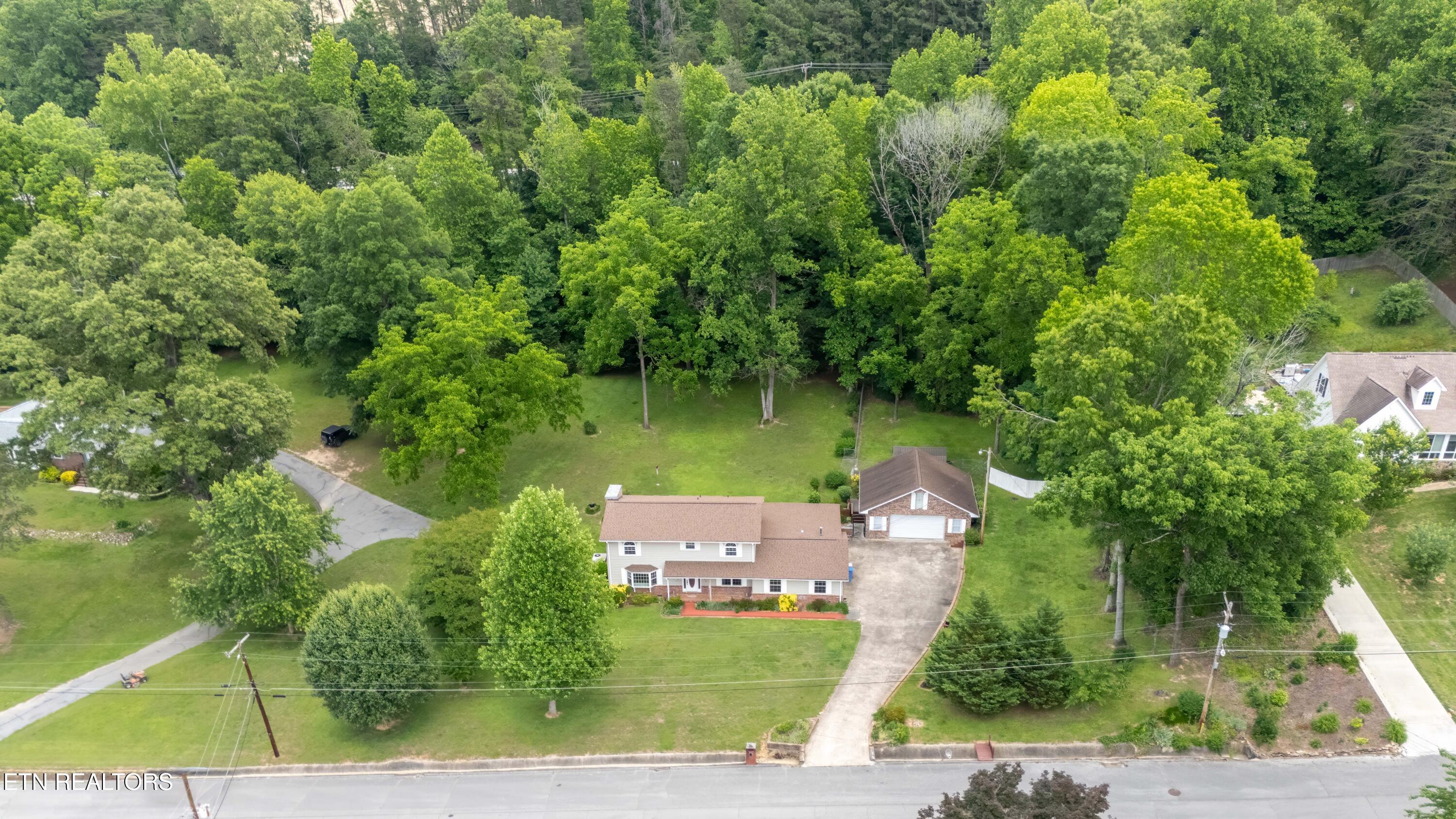 6848 Ivanwood Drive Hixson TN 37343
