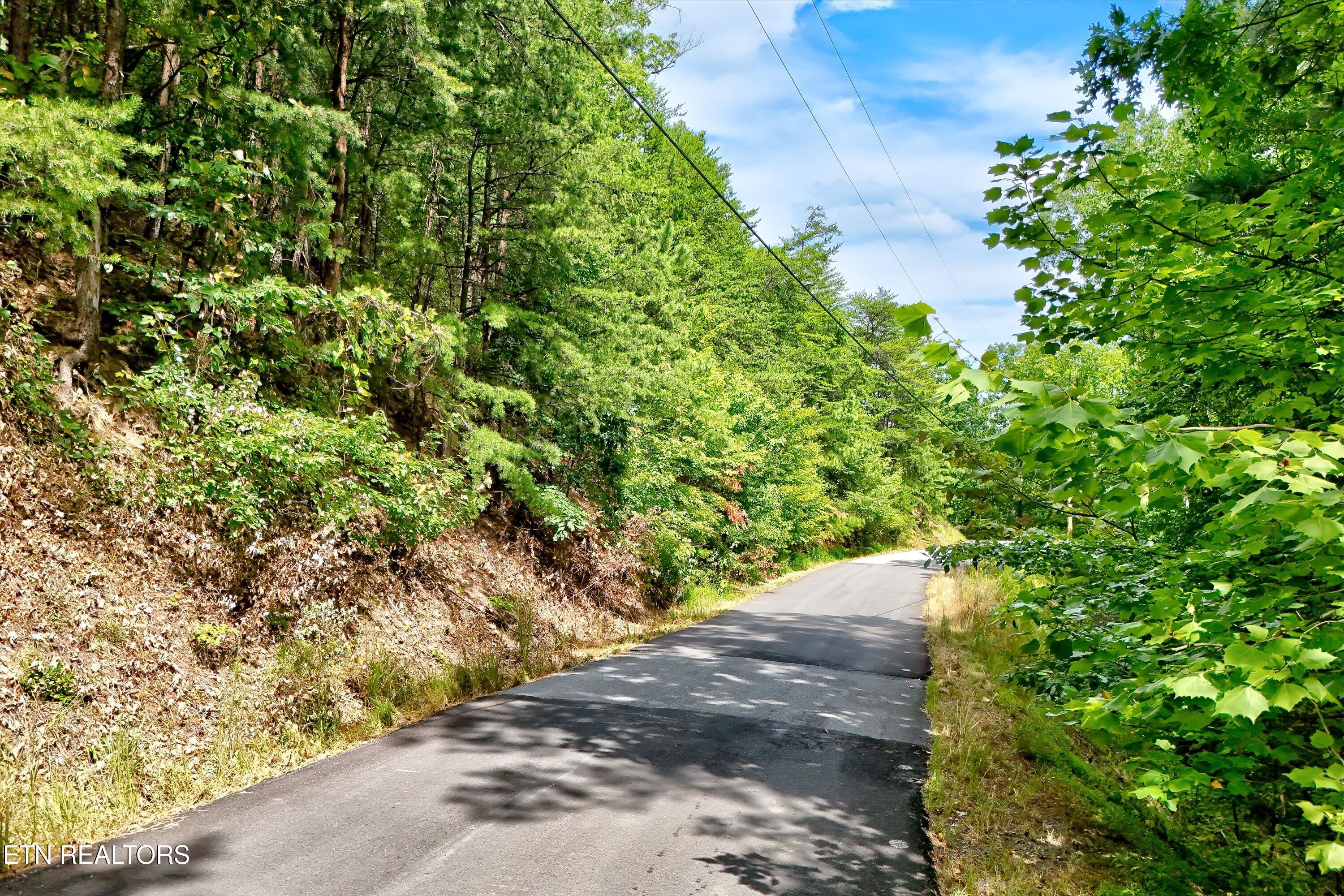 2743 Overholt Trail Sevierville TN 37876