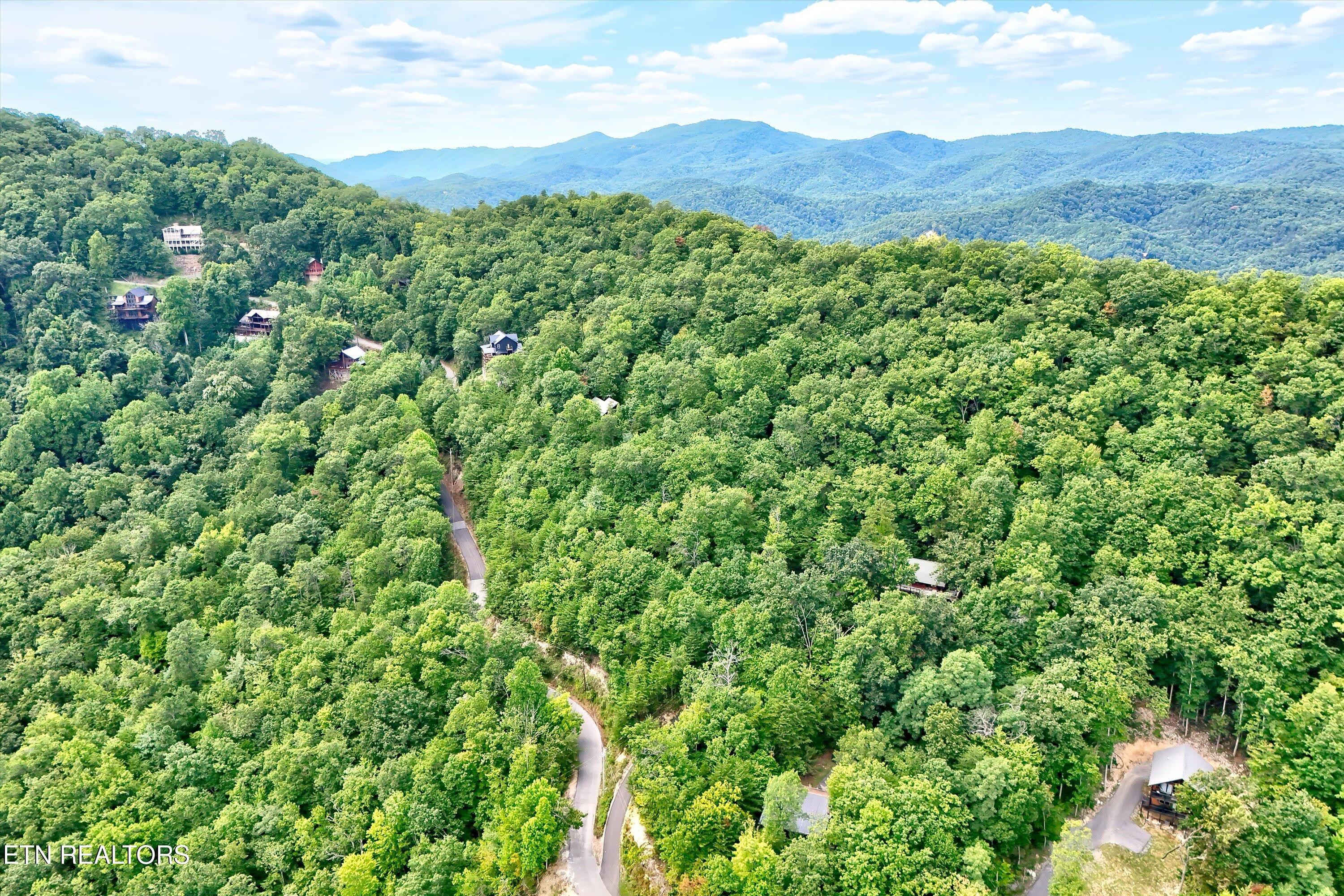2743 Overholt Trail Sevierville TN 37876