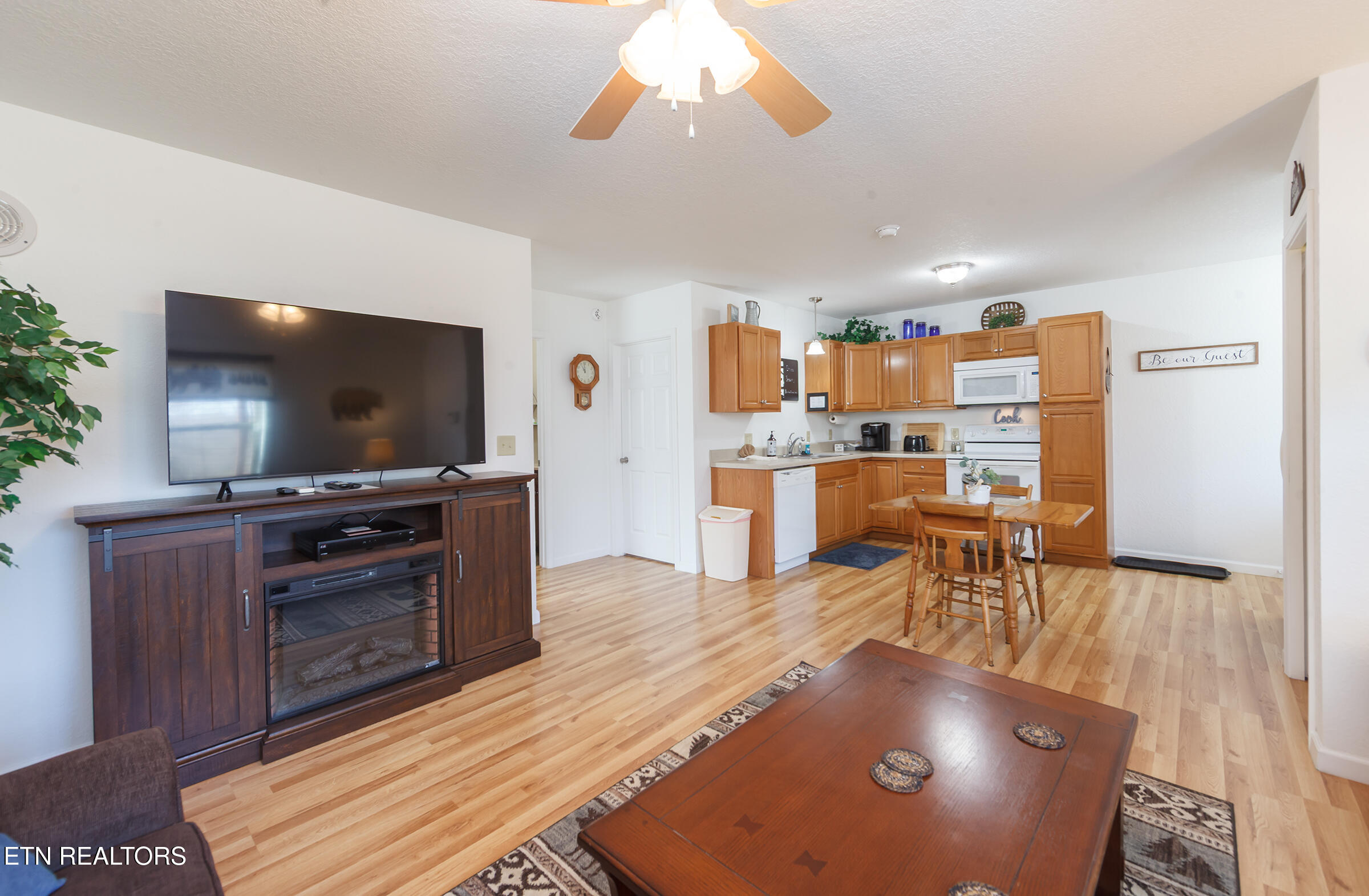 1505 Indian Warpath Road Sevierville TN 37876